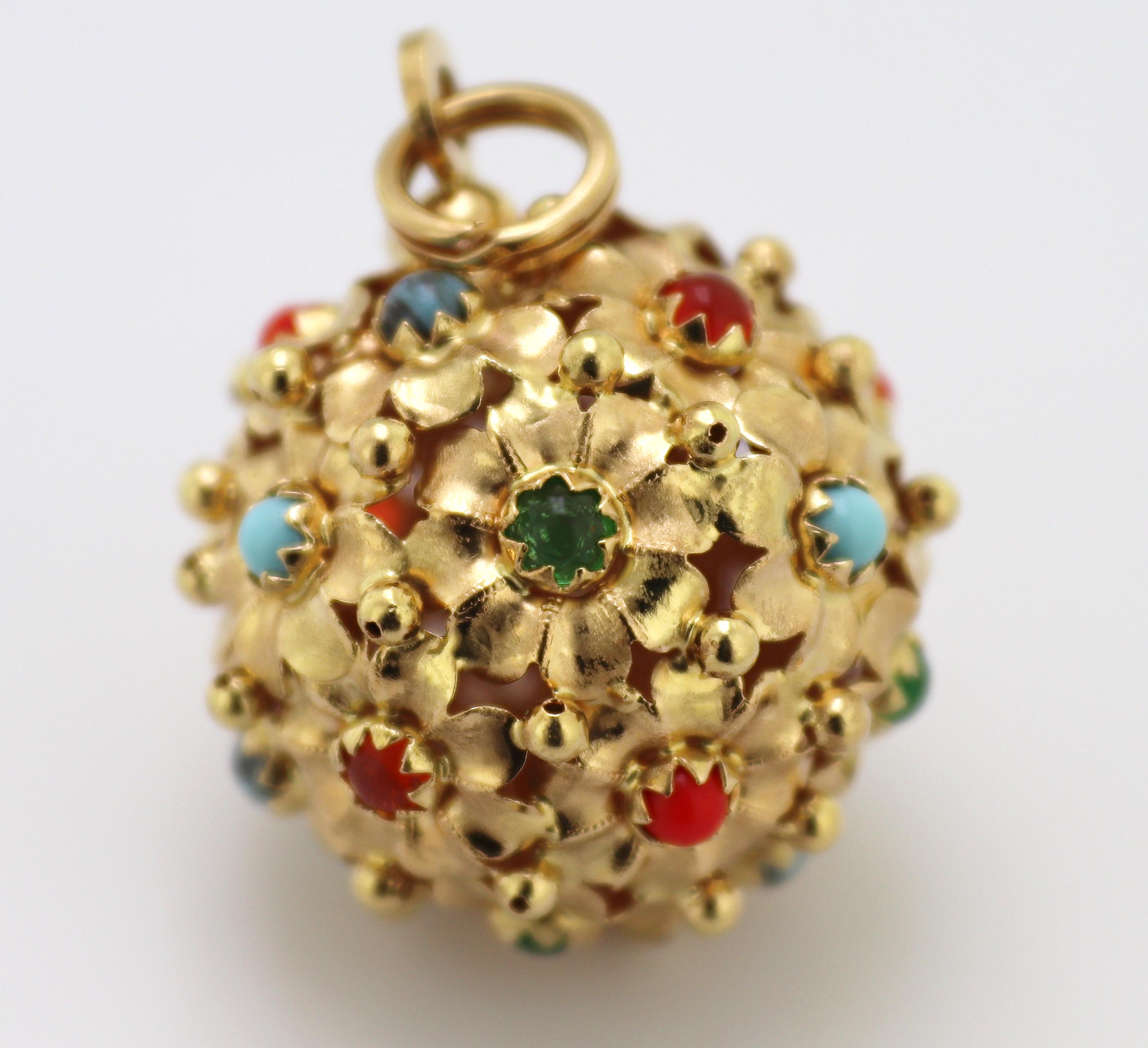 Women's or Men's Vintage Glass, 18K Yellow Gold Large “Floral Ball” Fob/Pendant For Sale