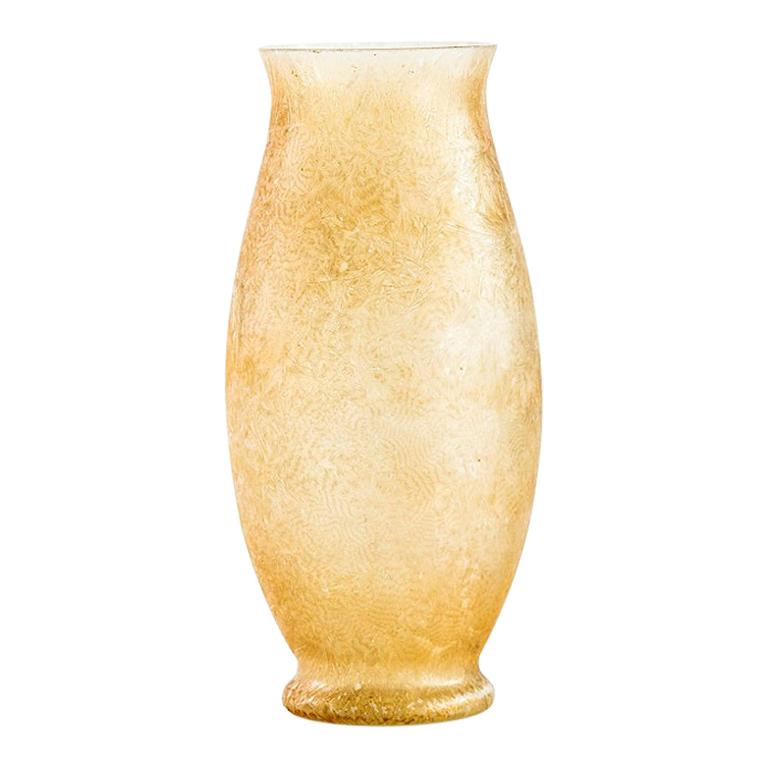 Vase en verre ambré vintage, Europe du Nord, milieu du 20e siècle