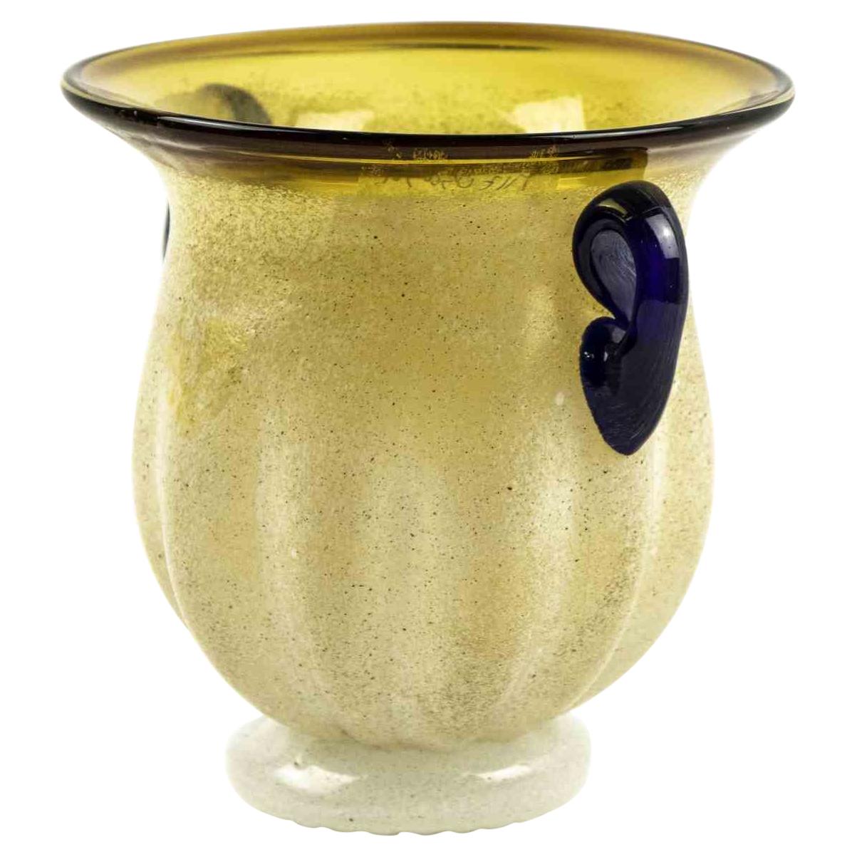 Vintage Glas Amphora, Mitte 20. Jahrhundert im Angebot