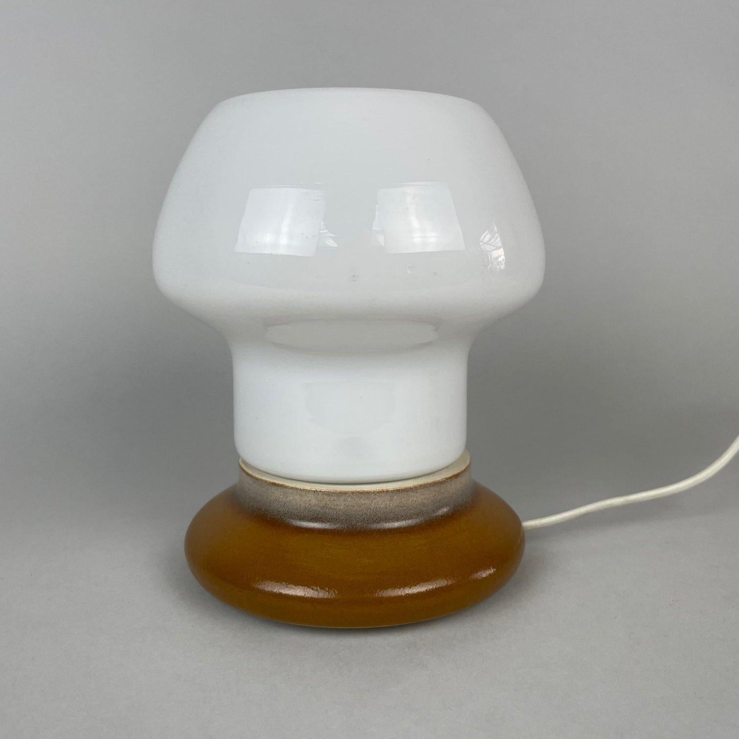 Vintage Glass and Ceramic Table Lamp by Ivan Jakeš, 1960's In Good Condition For Sale In Praha, CZ