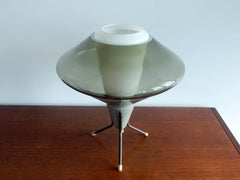 Lampe de bureau tripode vintage en verre et métal, années 1960