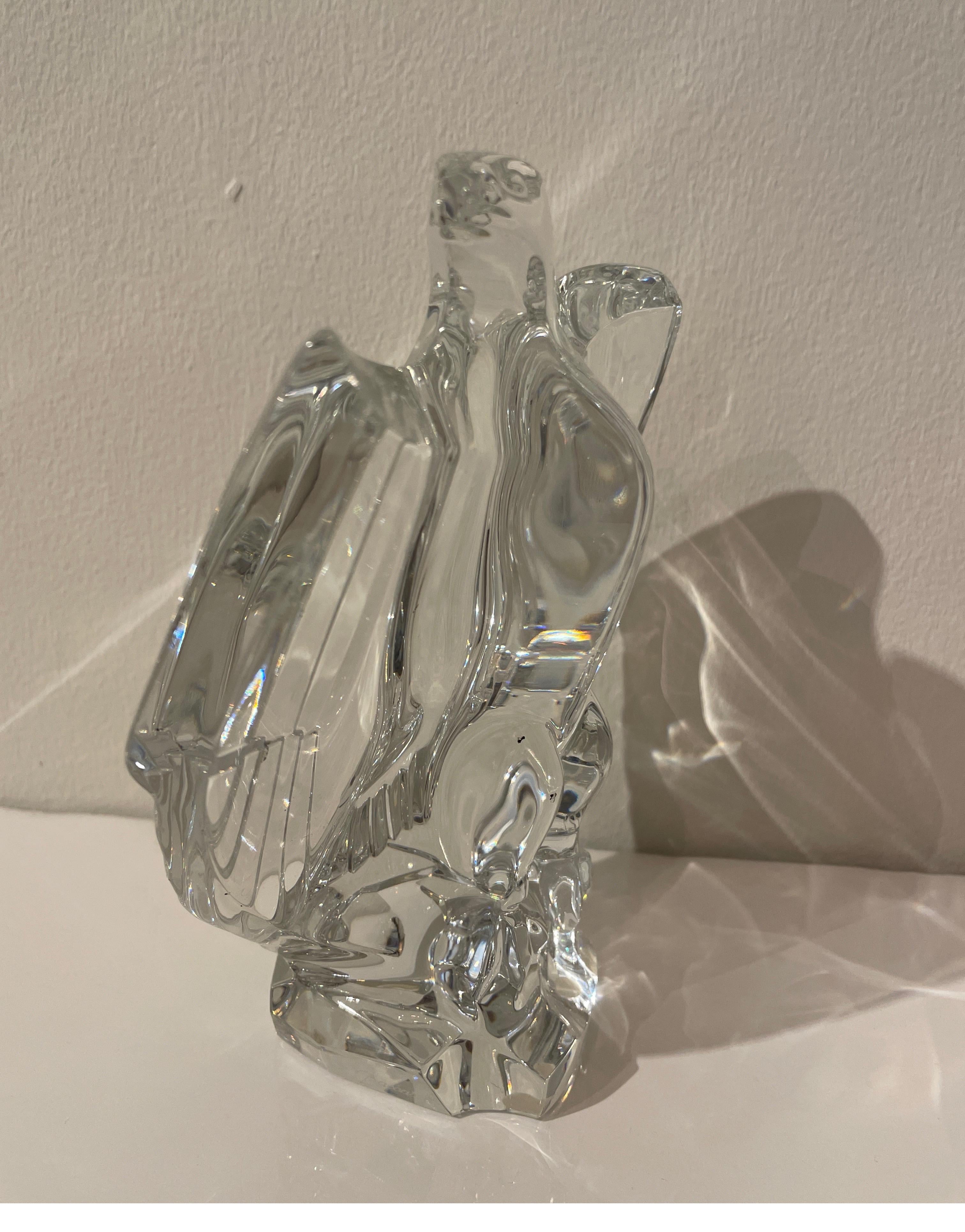 Vintage glass eagle figurine by Baccarat. This piece will look great on your desk & will make a perfect paperweight.