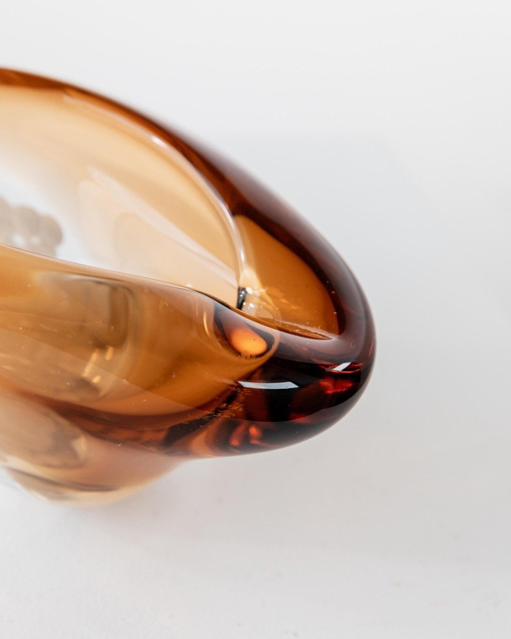 Vintage Glass Bowl Ashtray - Pavel Stejskal for Beranek Skrdlovice Czech Glass For Sale 2