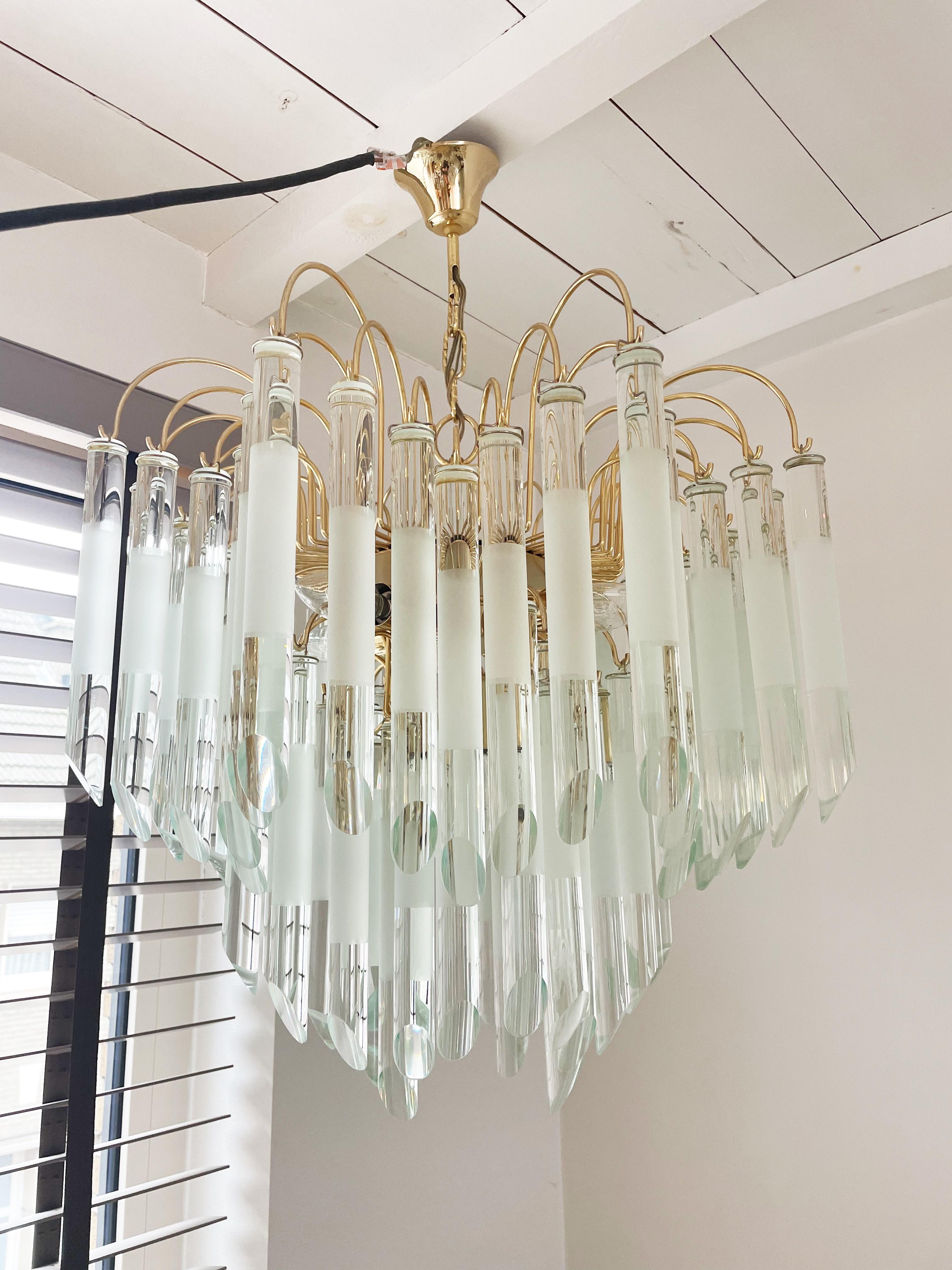 Late 20th Century Vintage Glass Chandelier in the Manner of Paolo Venini, 1970s For Sale