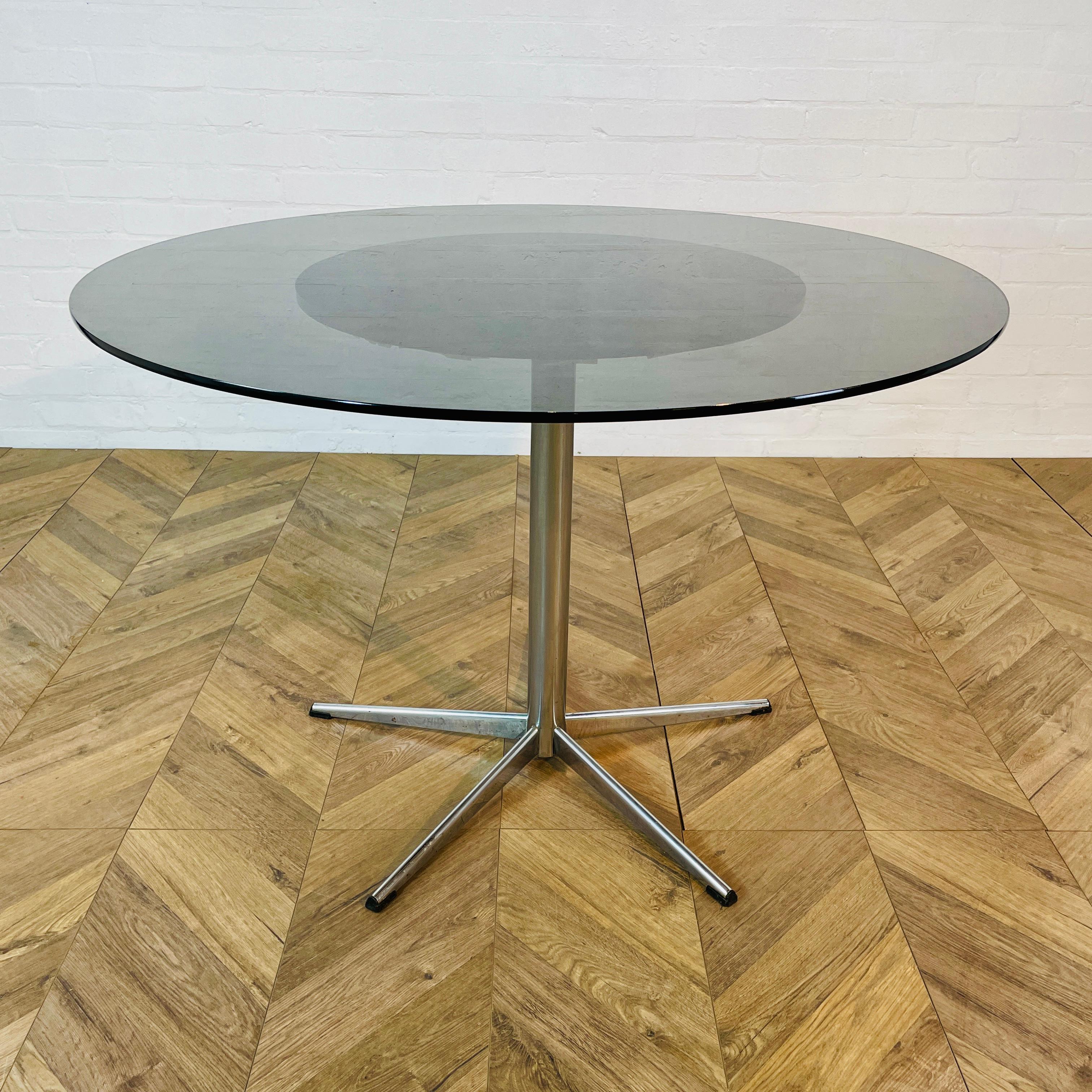 Table de salle à manger circulaire vintage en verre + ensemble de 4 fauteuils Cesca Marcel Breuer en vente 7