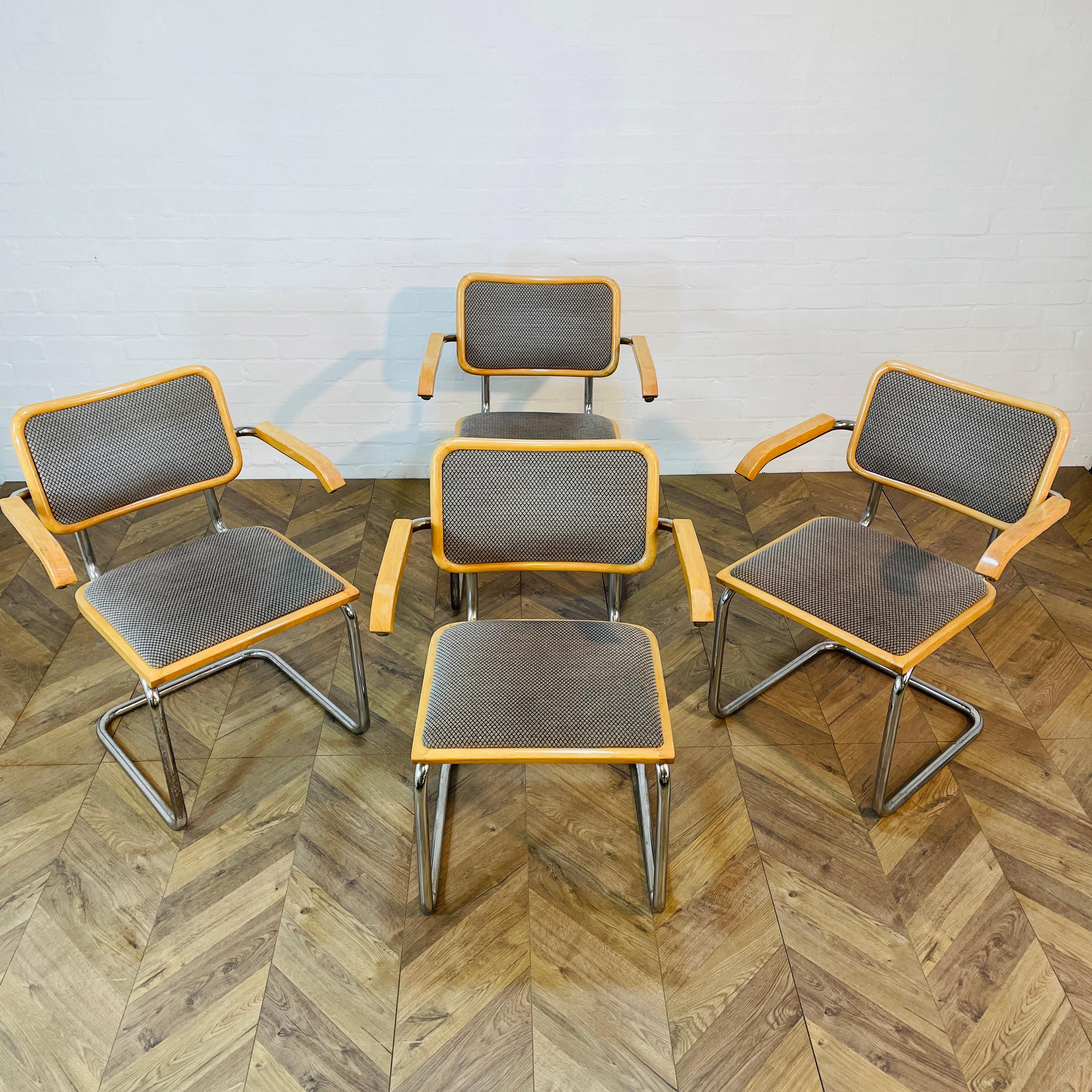Bauhaus Table de salle à manger circulaire vintage en verre + ensemble de 4 fauteuils Cesca Marcel Breuer en vente