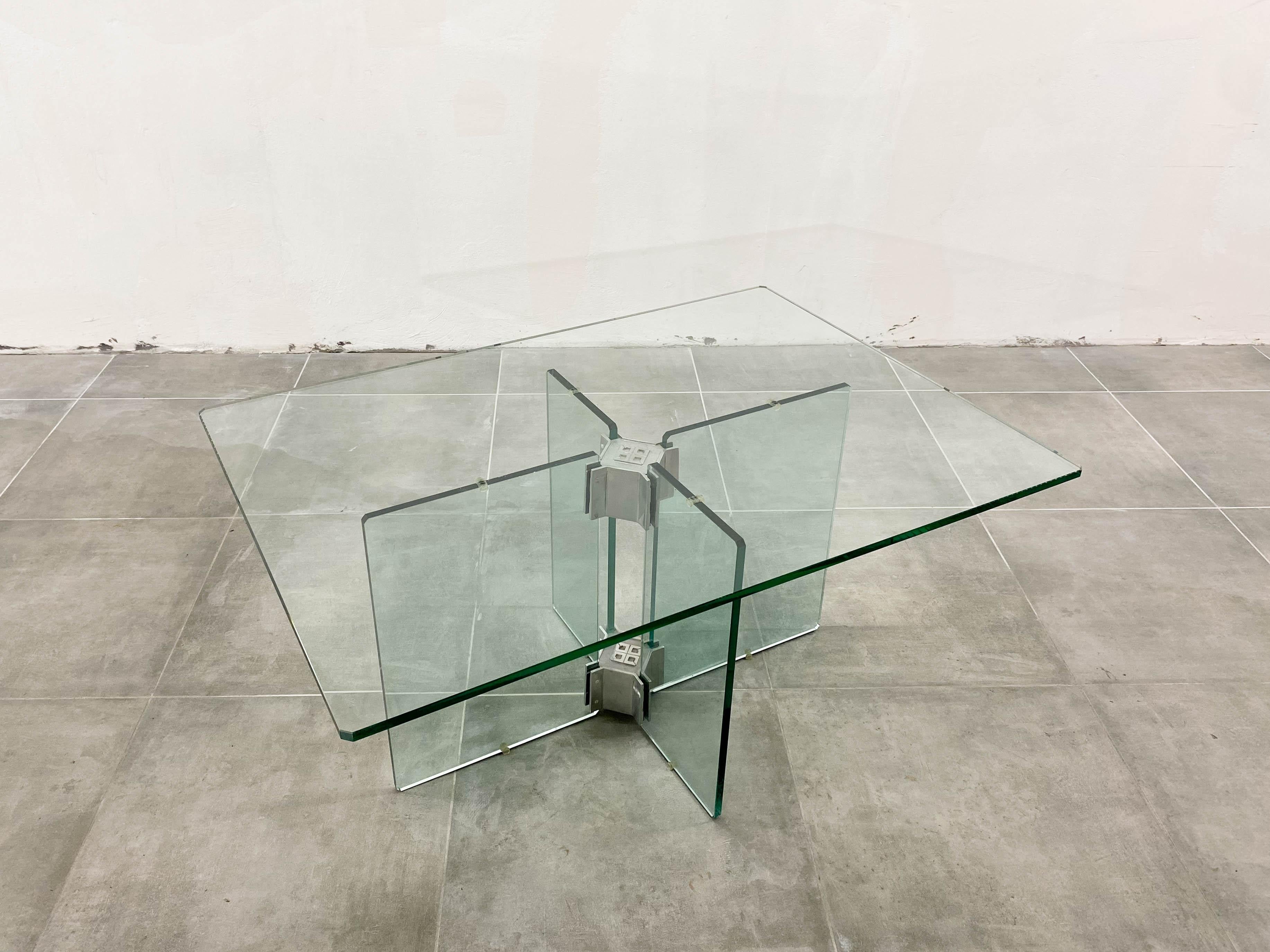 Couchtisch aus Glas im Vintage-Stil, Peter Ghyczy zugeschrieben, 1970er Jahre im Angebot 6