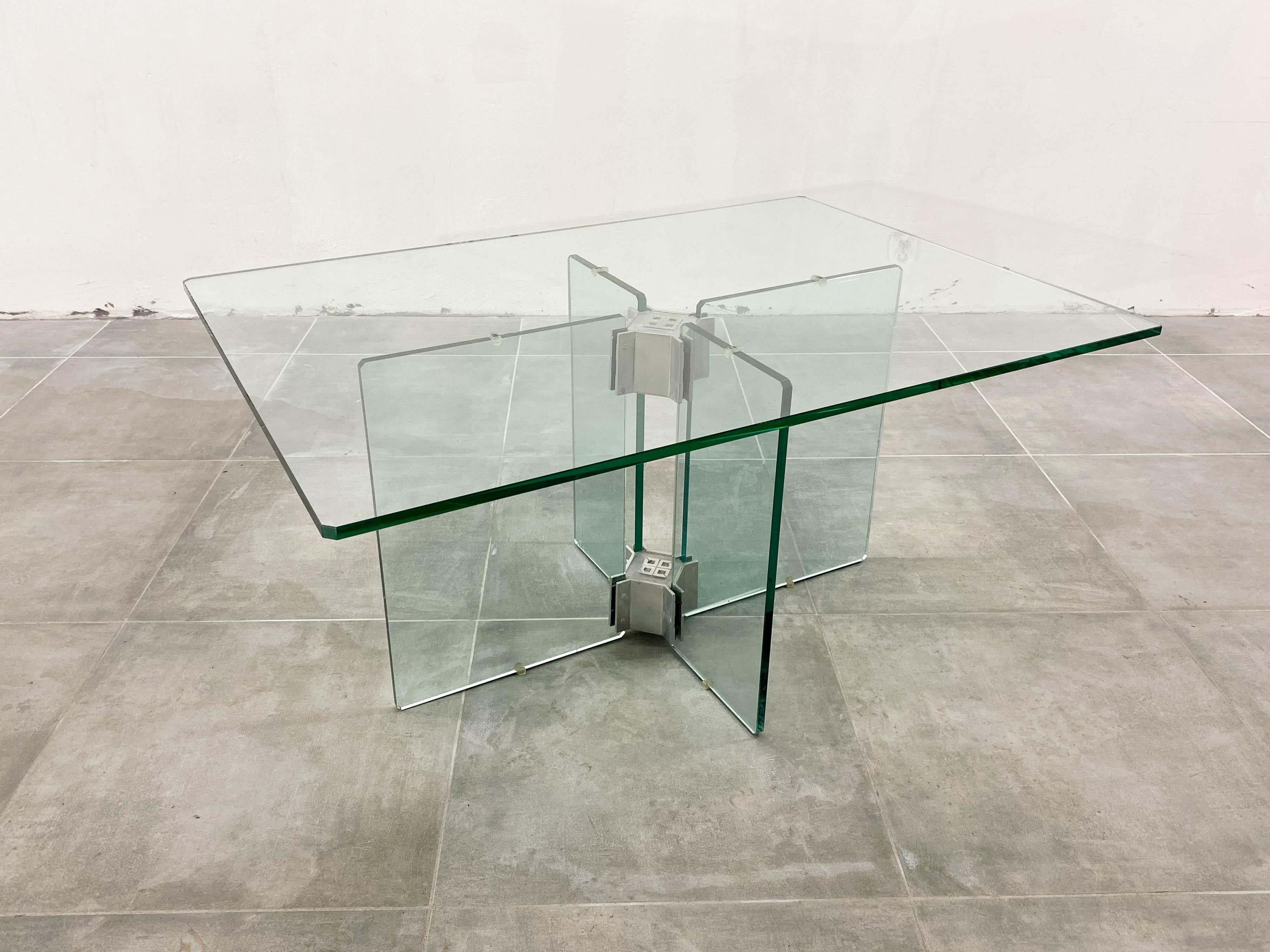 Couchtisch aus Glas im Vintage-Stil, Peter Ghyczy zugeschrieben, 1970er Jahre im Angebot 8