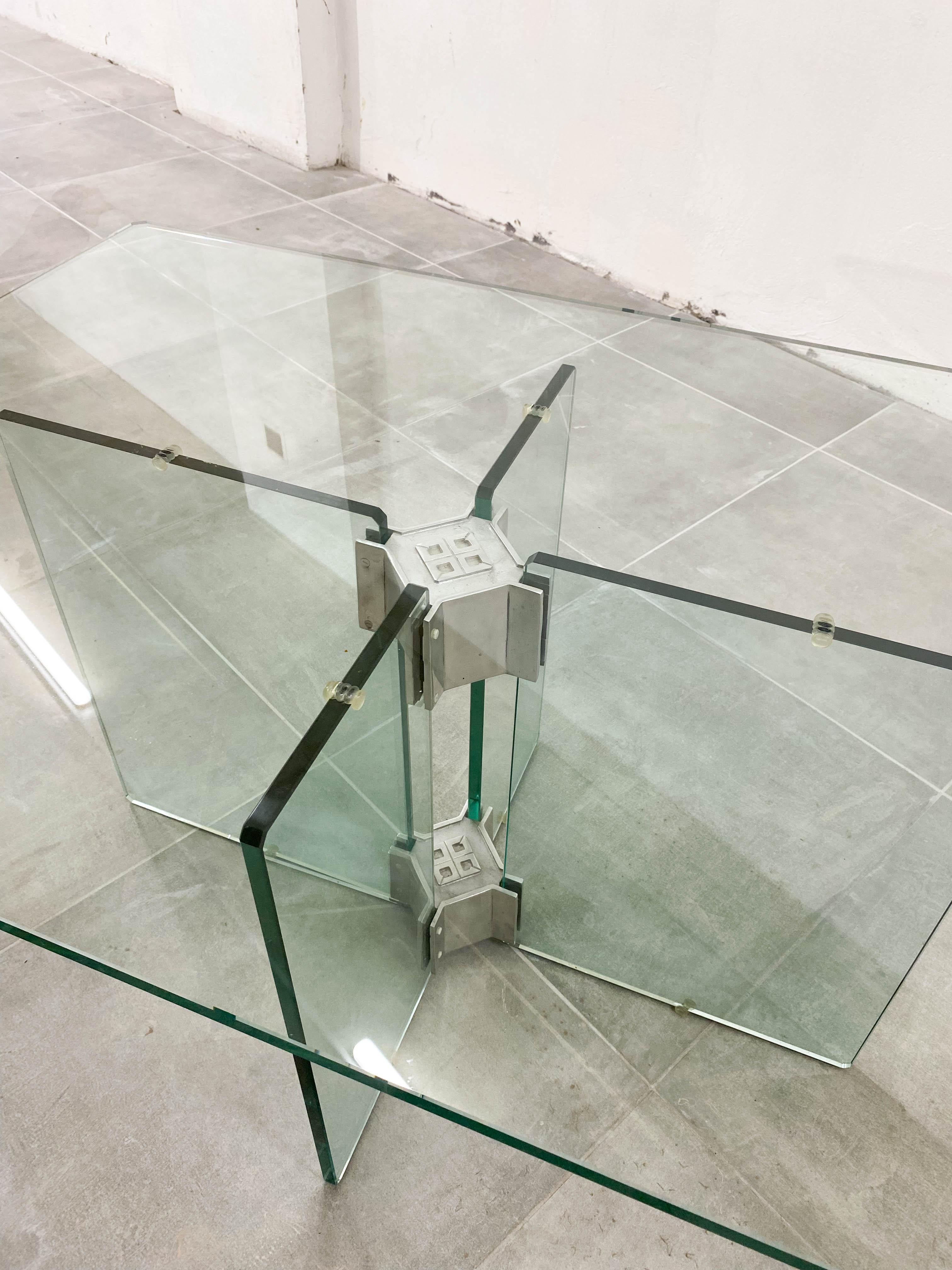 Couchtisch aus Glas im Vintage-Stil, Peter Ghyczy zugeschrieben, 1970er Jahre im Angebot 9