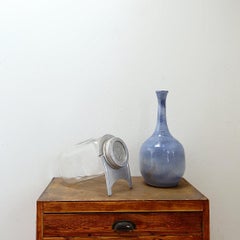 Vaso da esposizione da banco in vetro vintage con supporto in alluminio, design anni '20