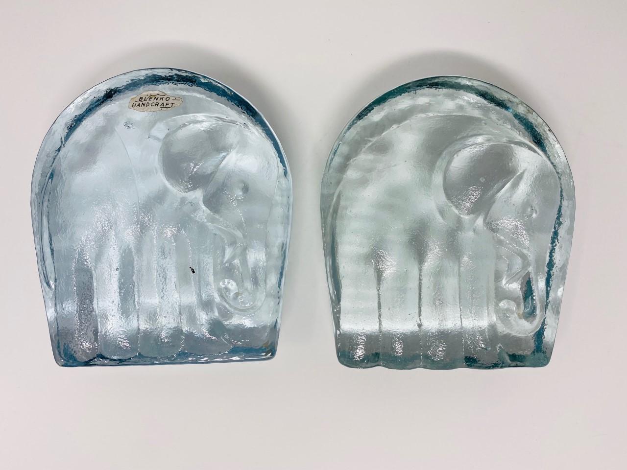 Mid-20th Century Vintage Glass Elephant Bookends by Blenko
