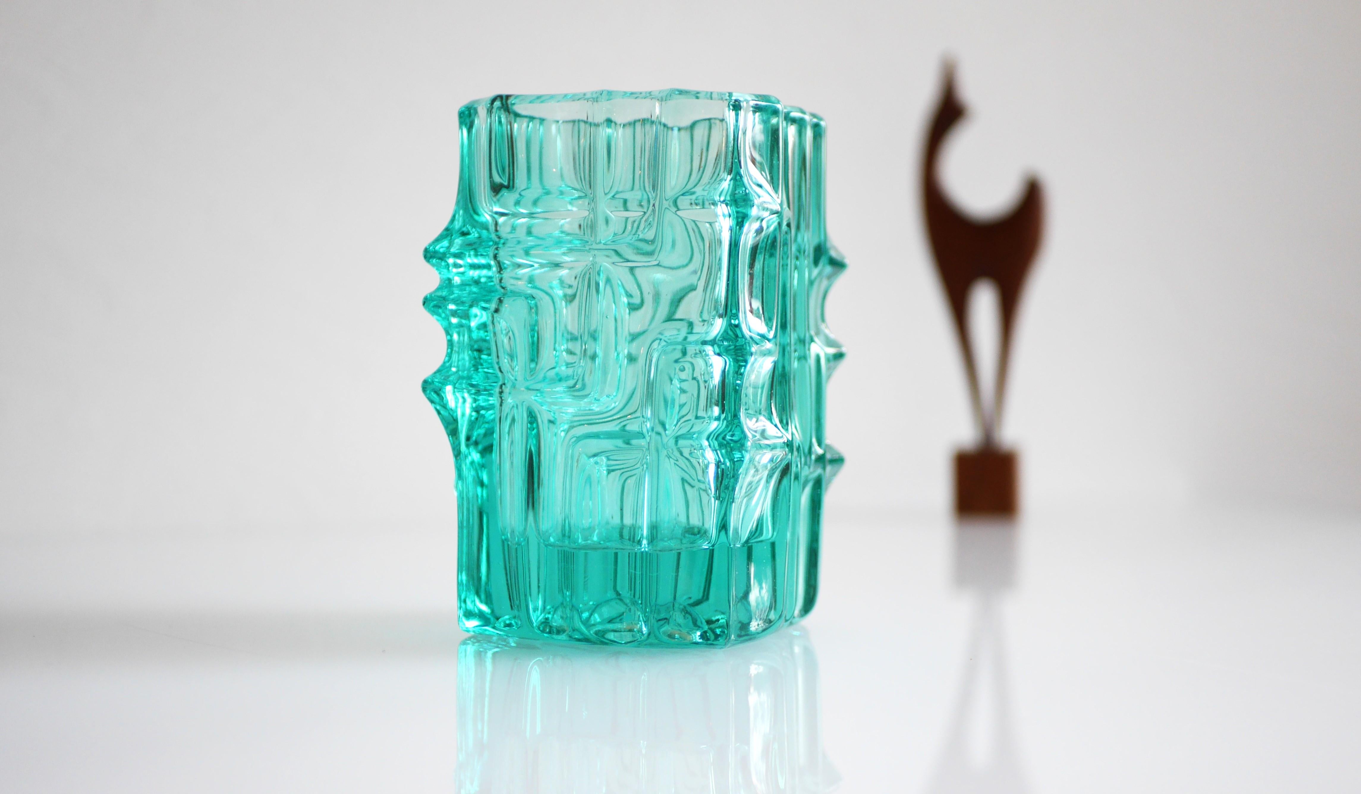Vase en verre vintage, connu sous le nom d'« Abstract » par Sklo Union, République tchèque 2