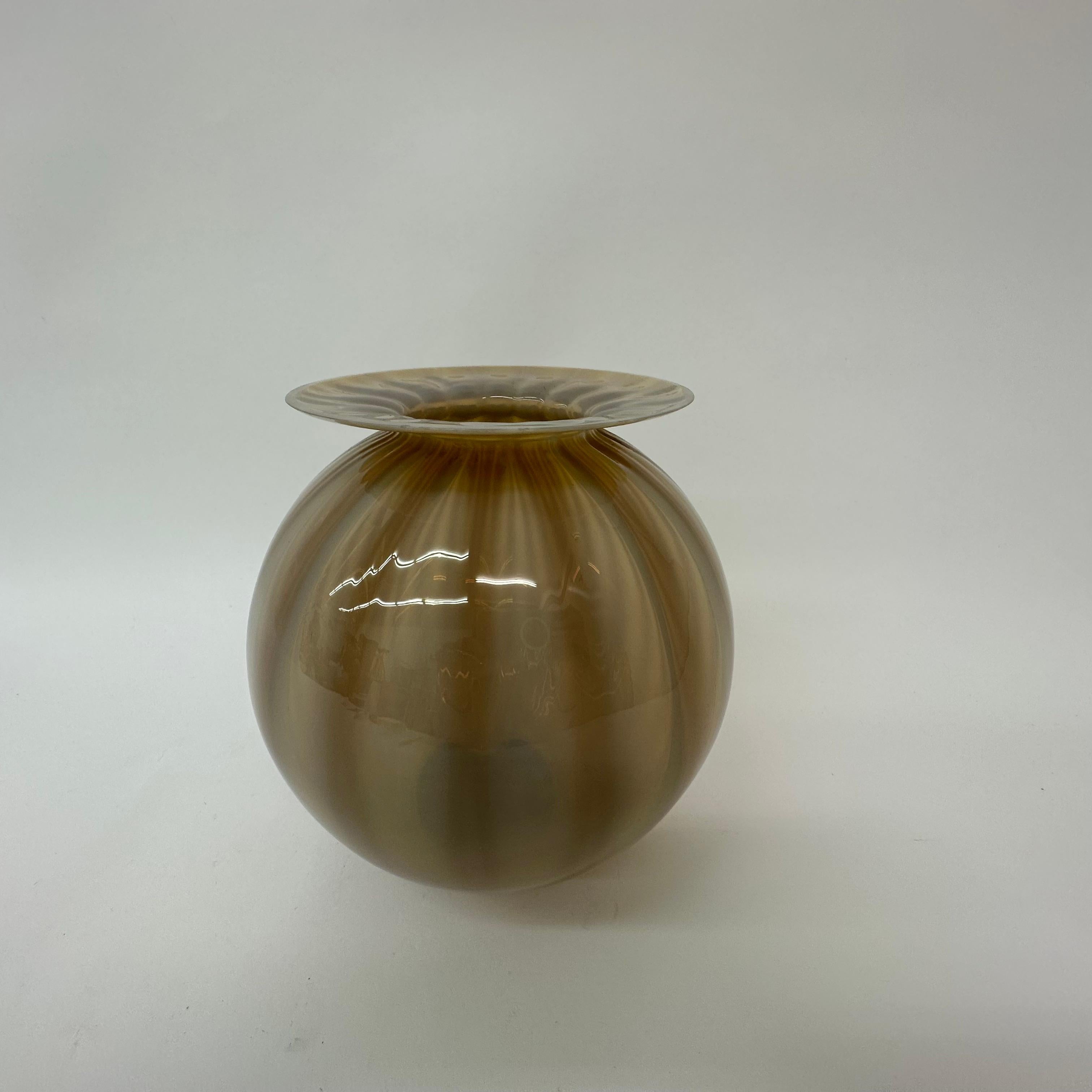 Vintage Glass Hand Blown Striped Vase, 1950s In Good Condition For Sale In Delft, NL
