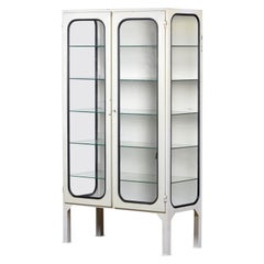 Cabinet médical vintage en verre et fer, 1970