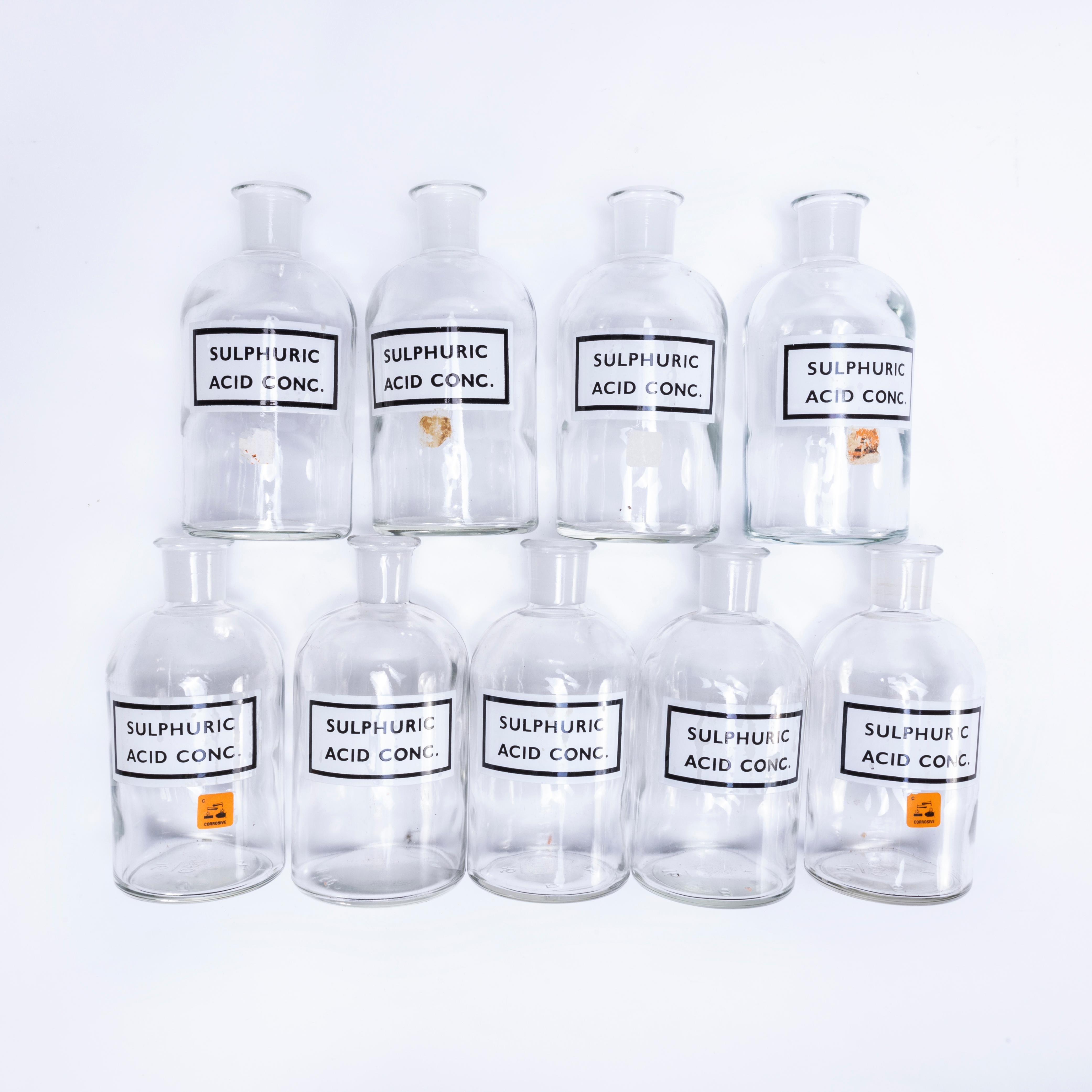Vintage Glass Laboratory Flasks - Sulphuric Acid In Good Condition For Sale In Hook, Hampshire