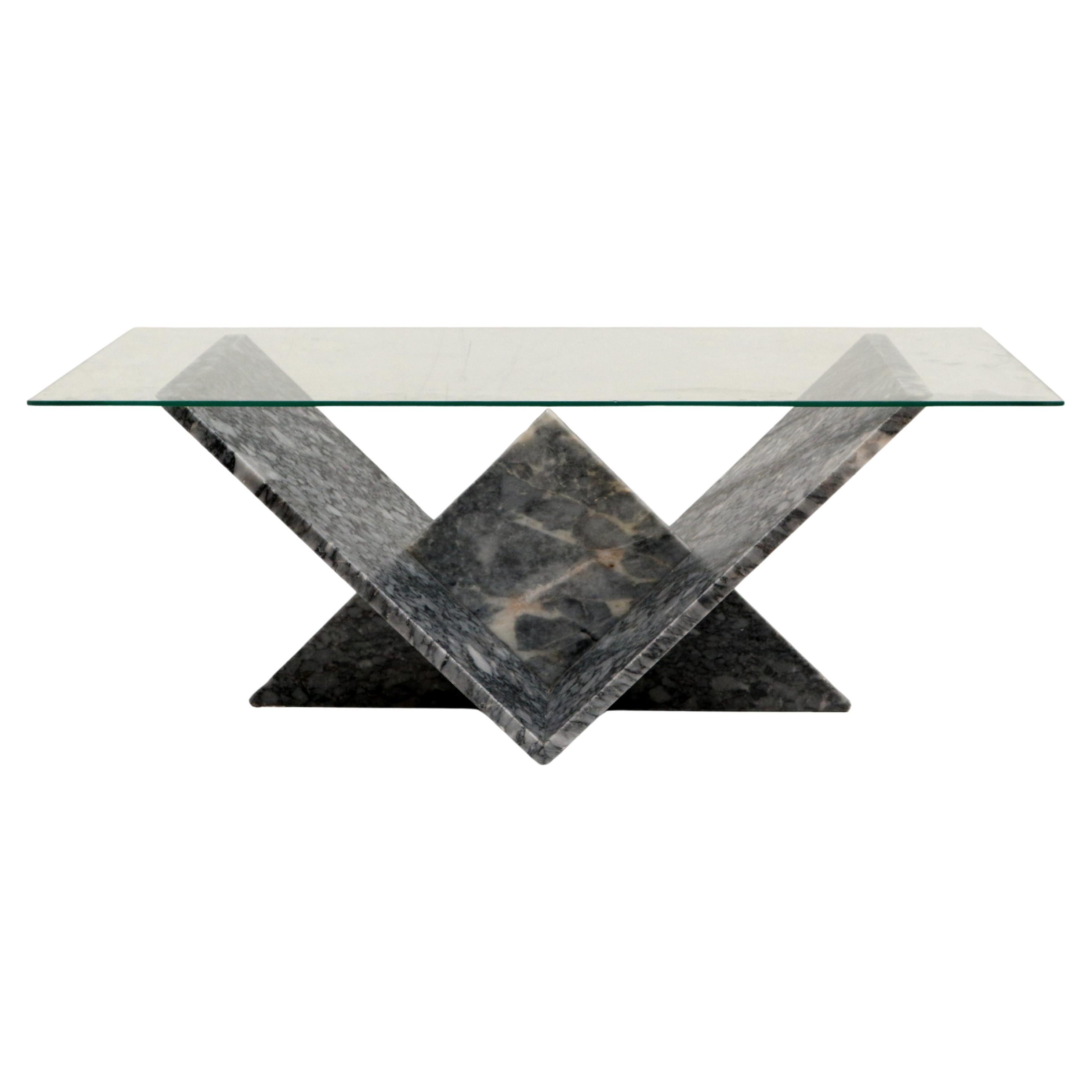 Table basse vintage en verre et marbre fabriquée dans les années 1970 en vente