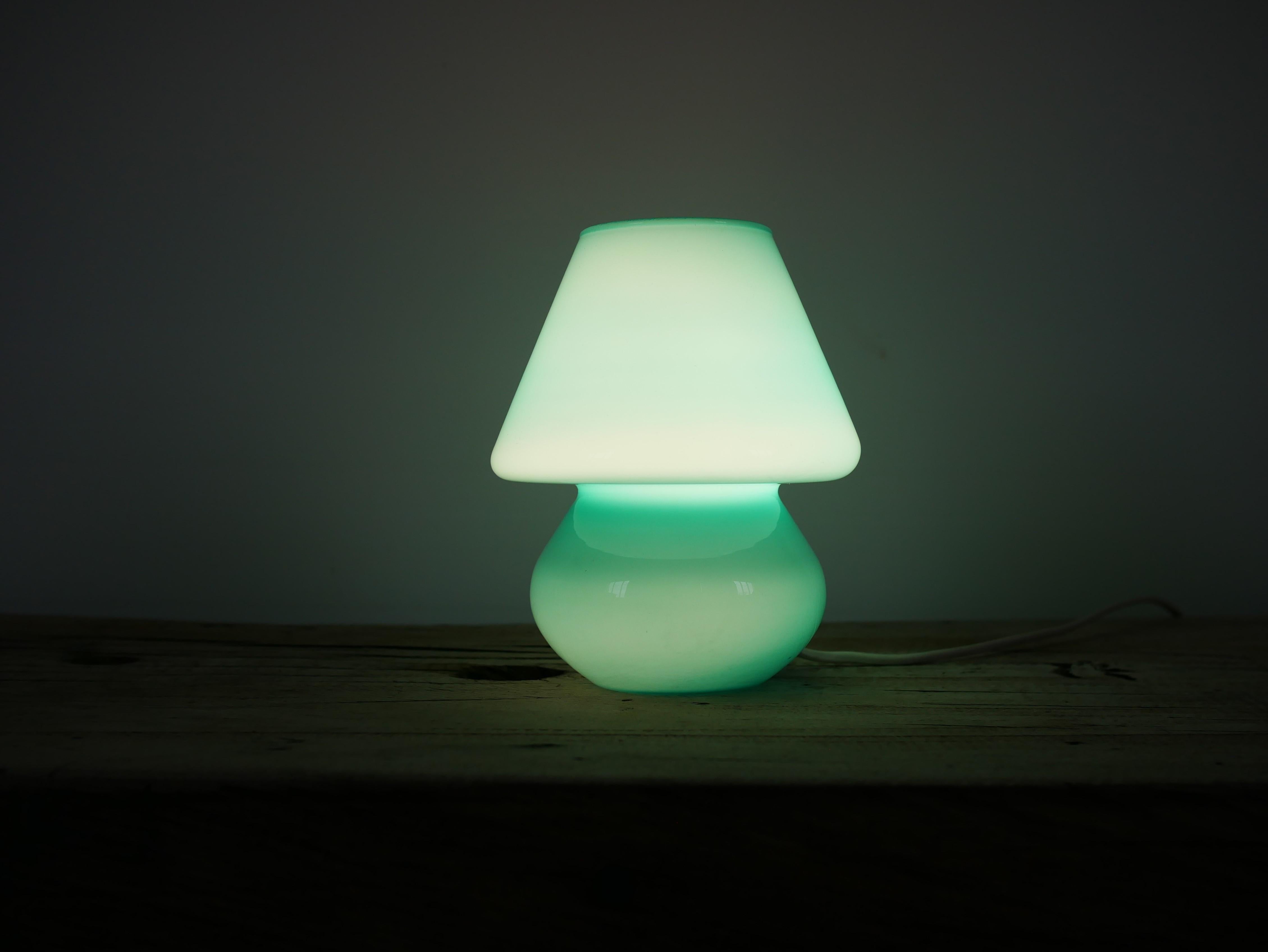Vintage glass mushroom lamp by Verrerie de Vianne In Good Condition In AIGNAN, FR