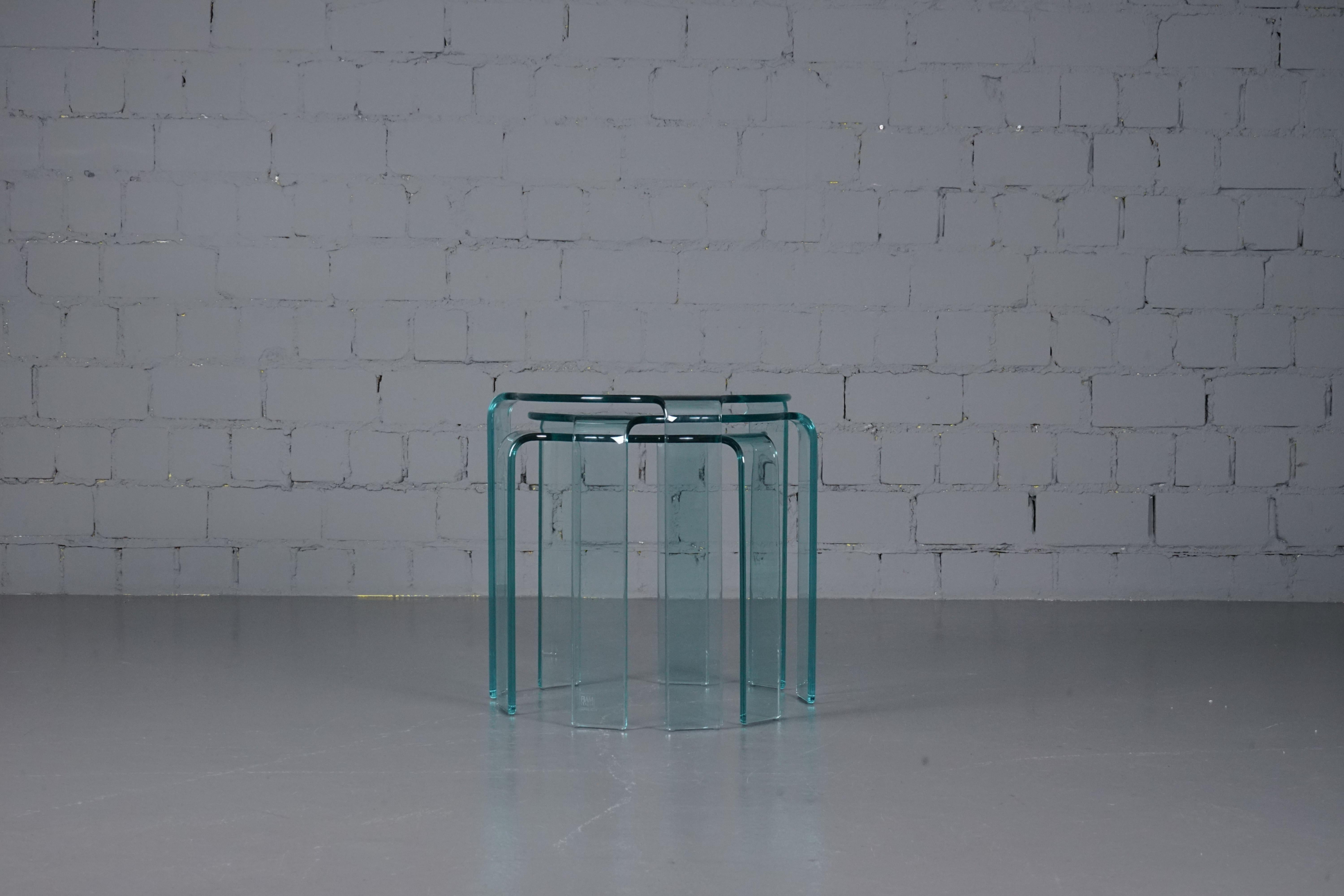 Vintage Glass Nesting Tables Homage to Alvar Aalto by Fiam  In Good Condition For Sale In Kelkheim (Taunus), HE