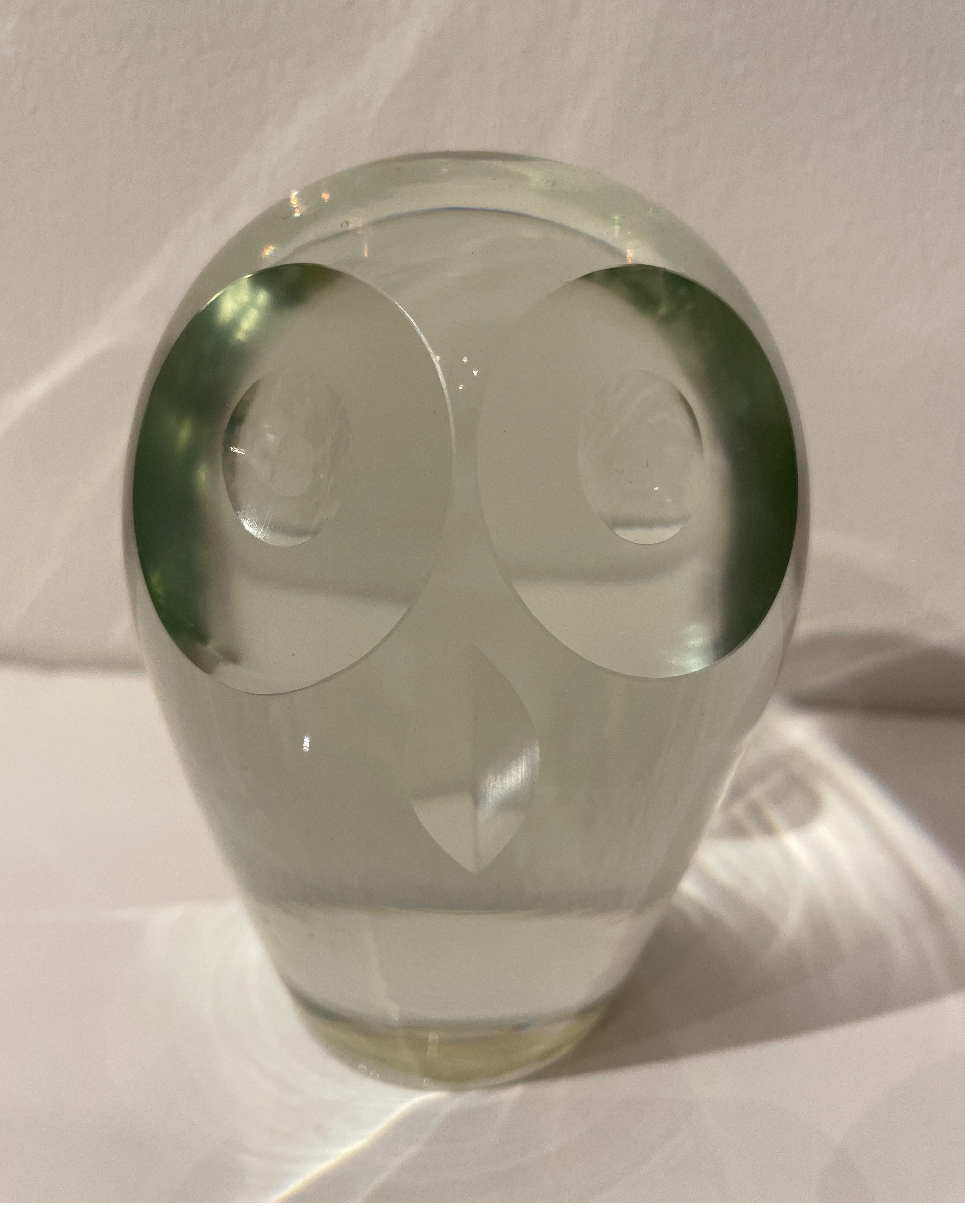 Vintage Glass Owl Paperweight For Sale 4