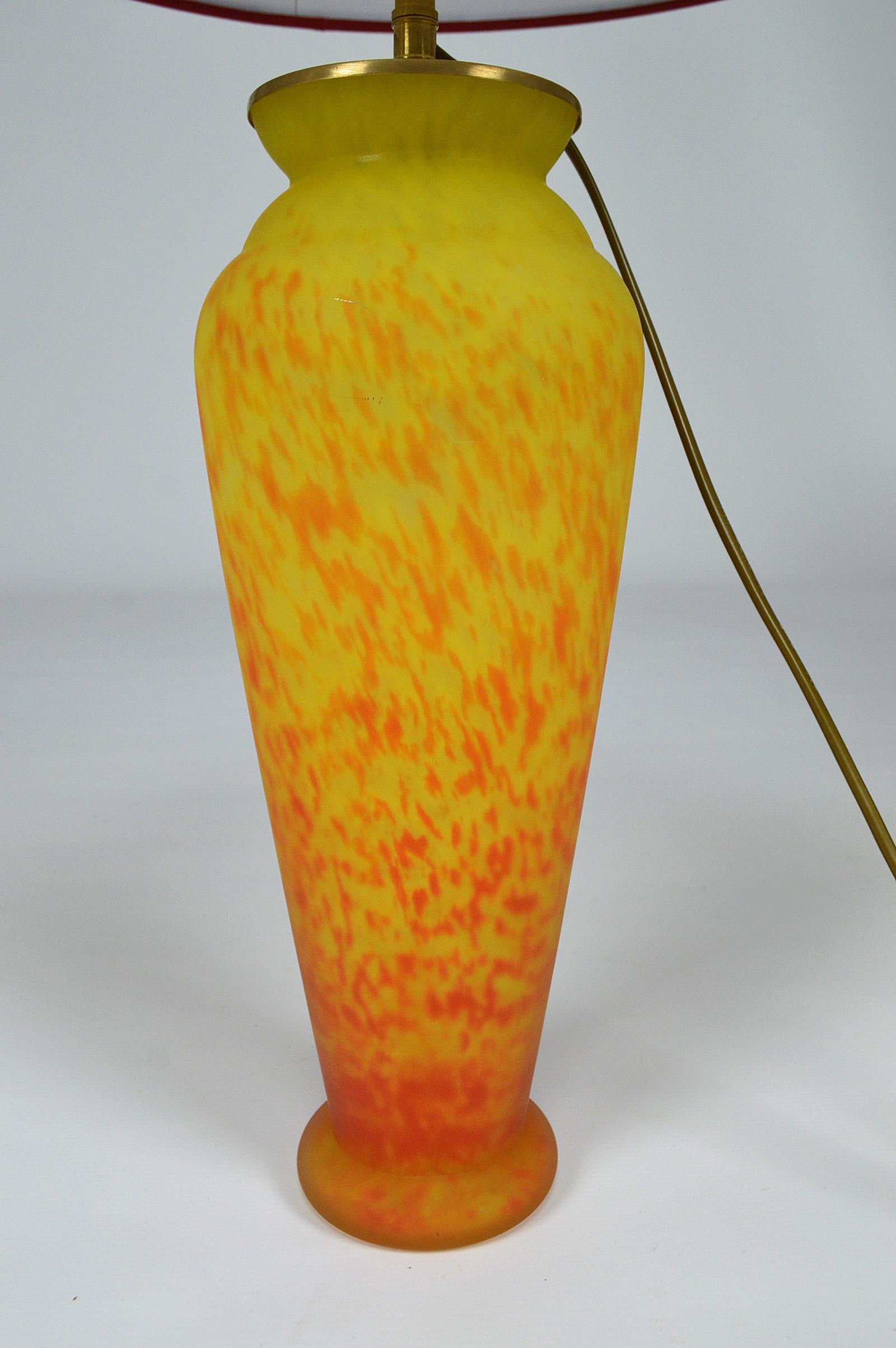 Vintage Glass Paste Lamp, France, circa 1970 For Sale 1