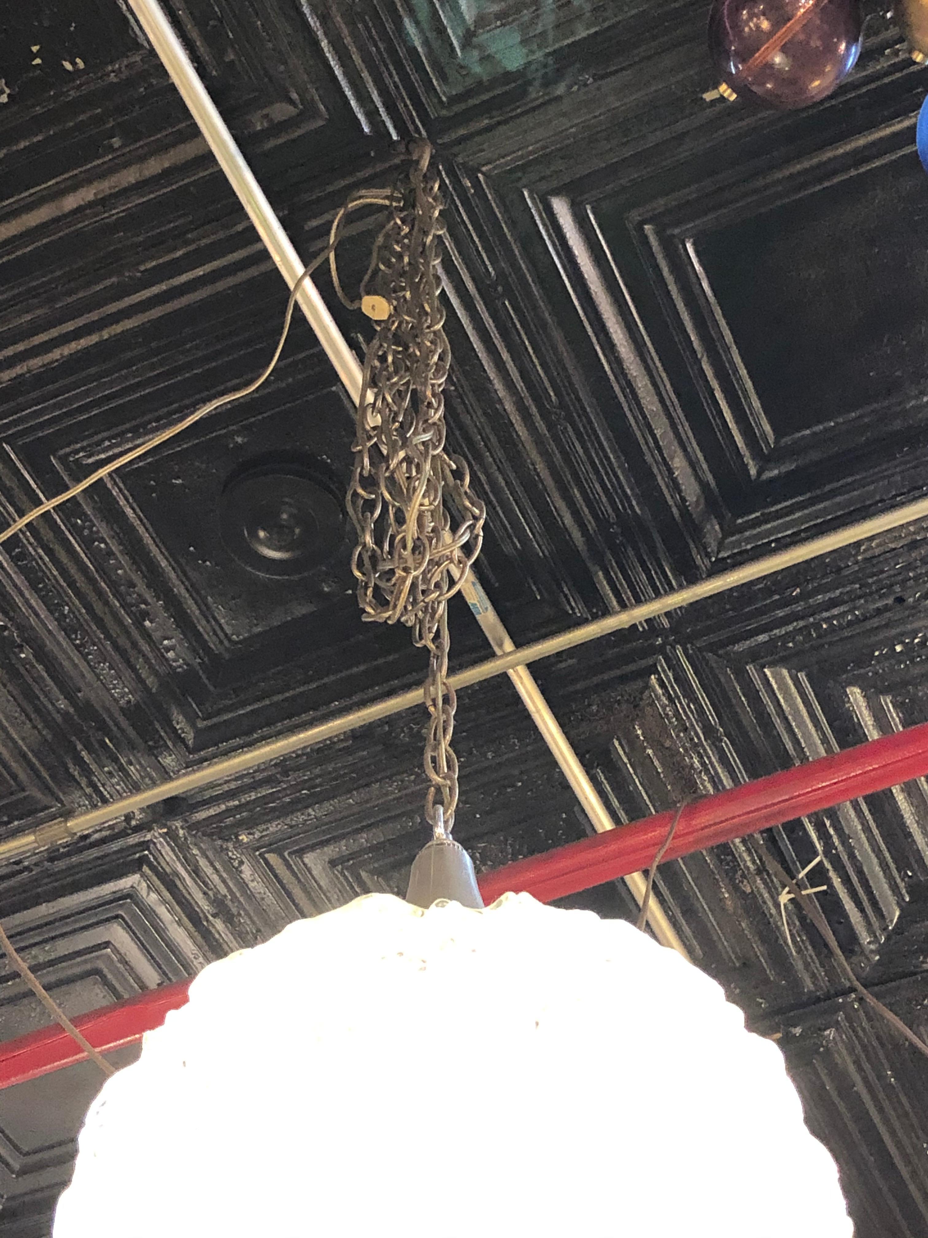 Lampe à suspension en verre vintage Bon état - En vente à Brooklyn, NY