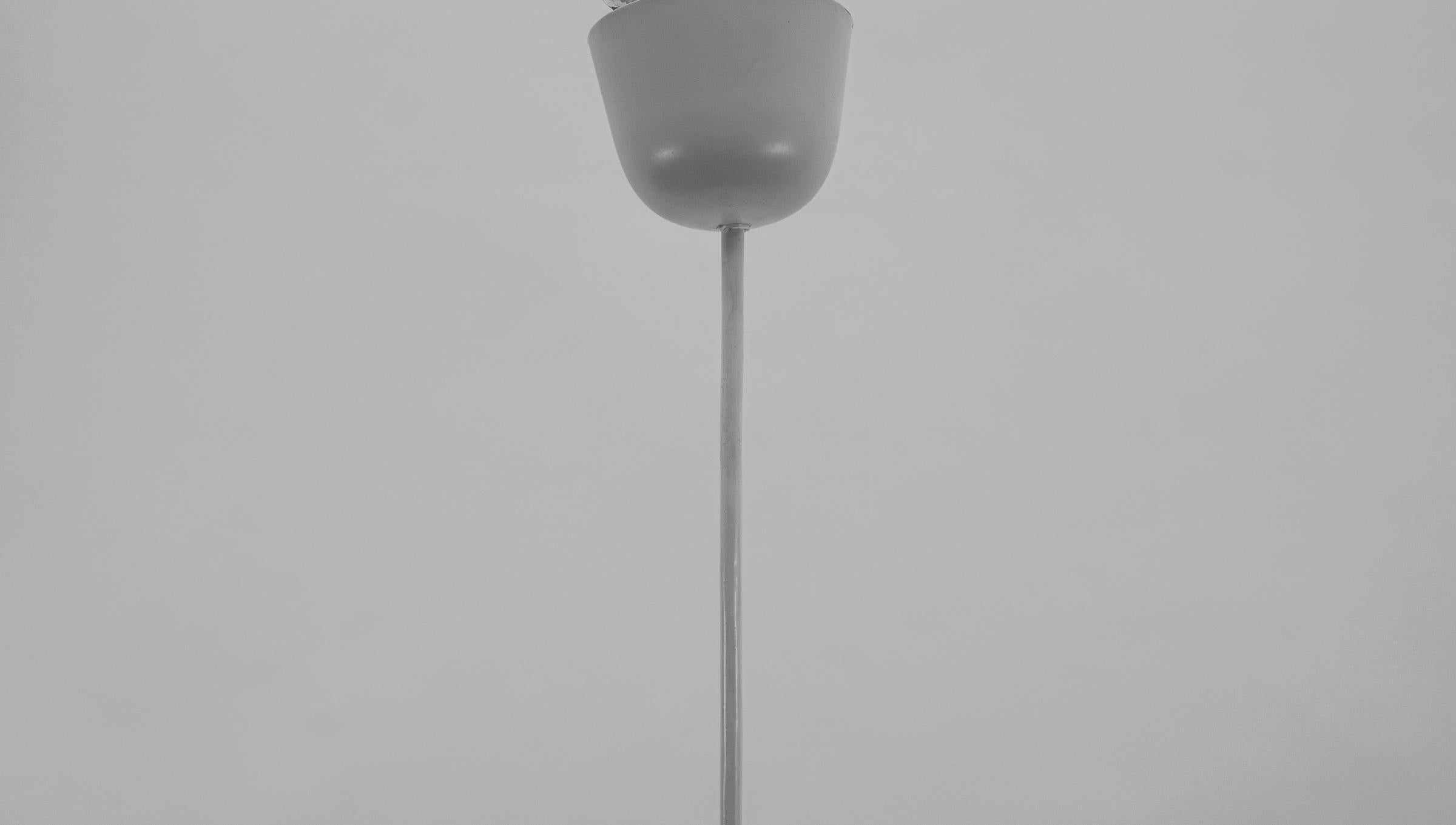 Vintage Glass Pendant Light by Aloys Ferdinand Gangkofner for Peill & Putzler, 1 For Sale 4