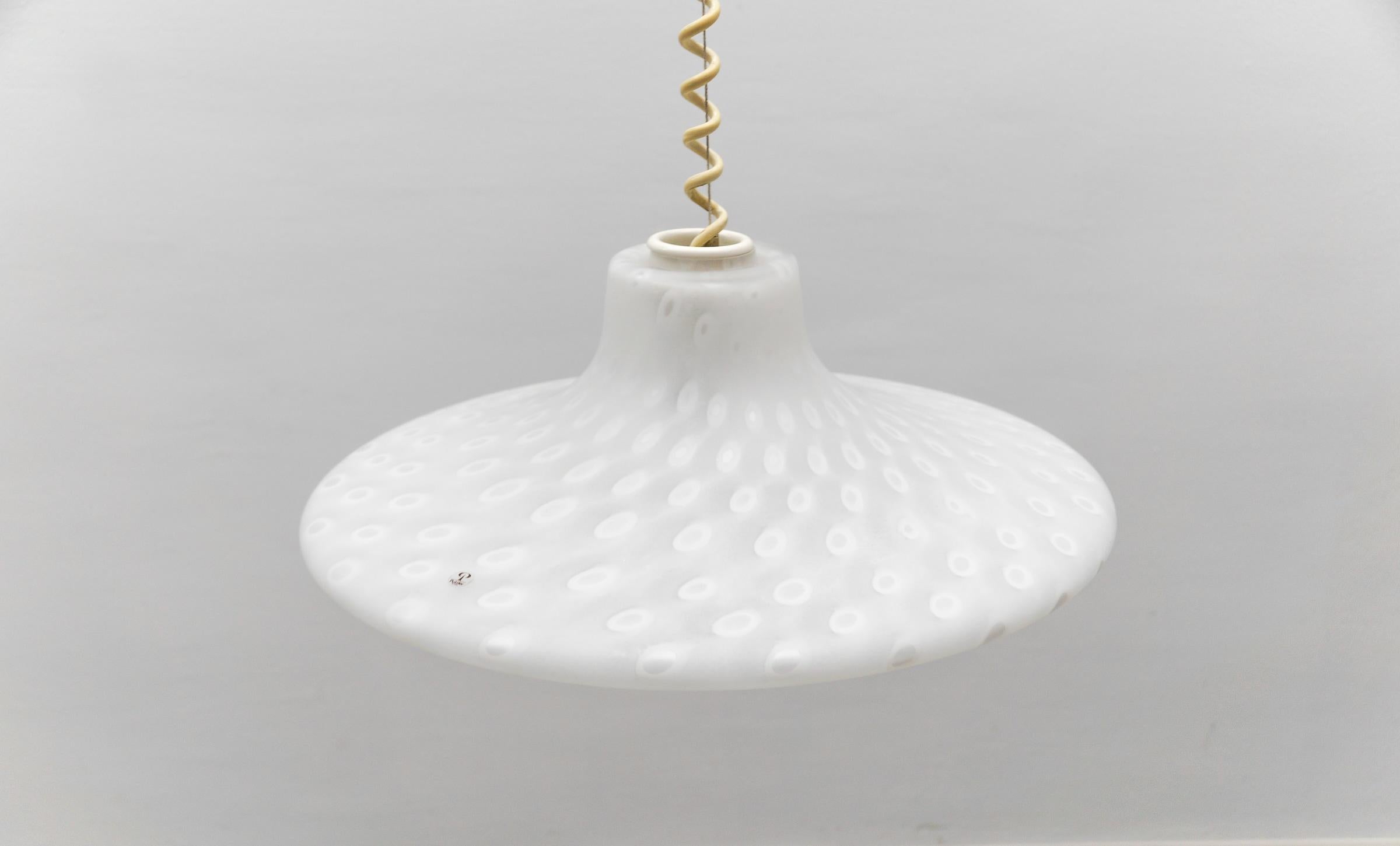 Lampada a sospensione in vetro vintage di Aloys Ferdinand Gangkofner, Peill & Putzler 1960s in vendita 3