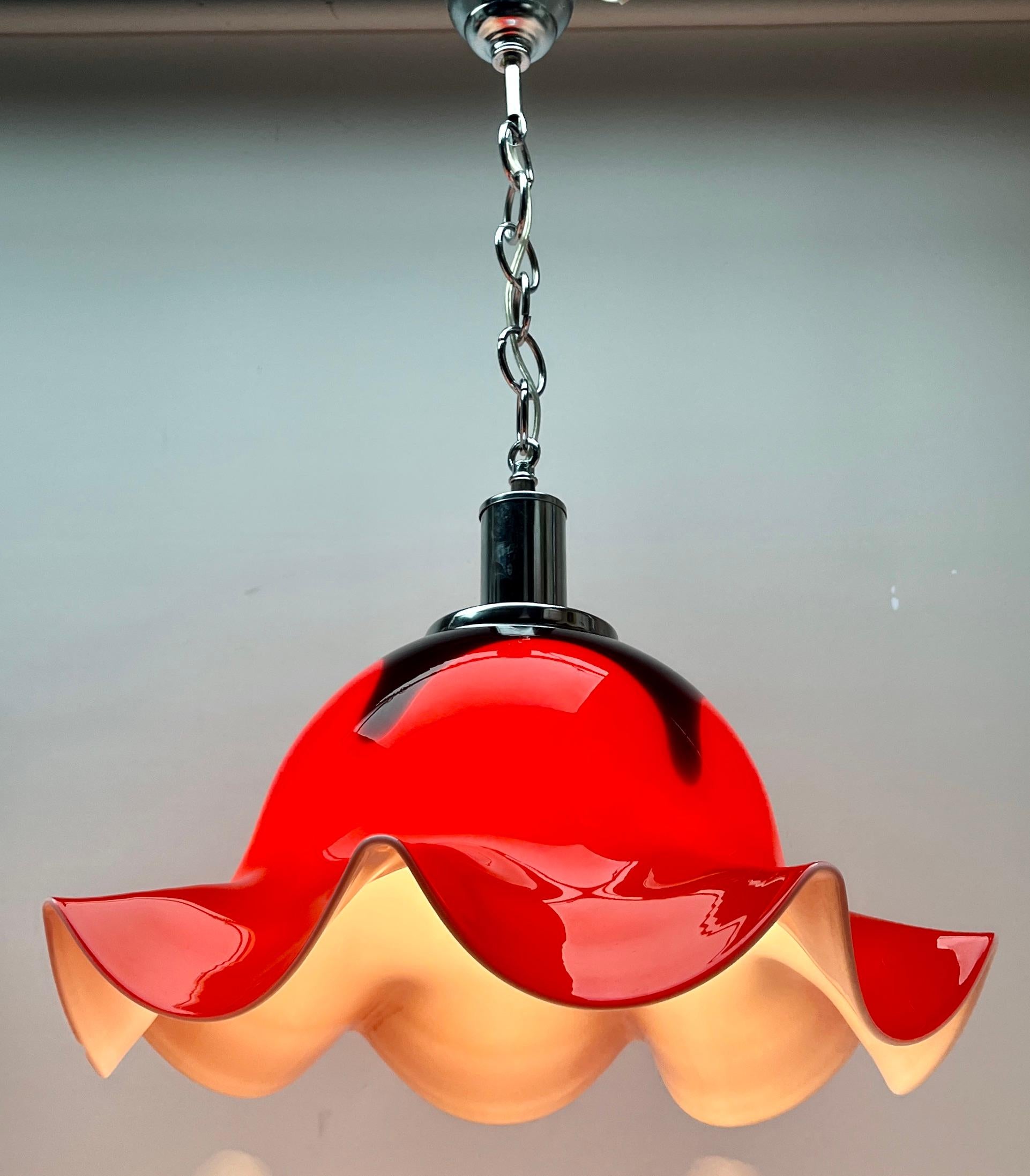 Mid-Century Modern Lampe à suspension en verre de Murano, années 1960 en vente