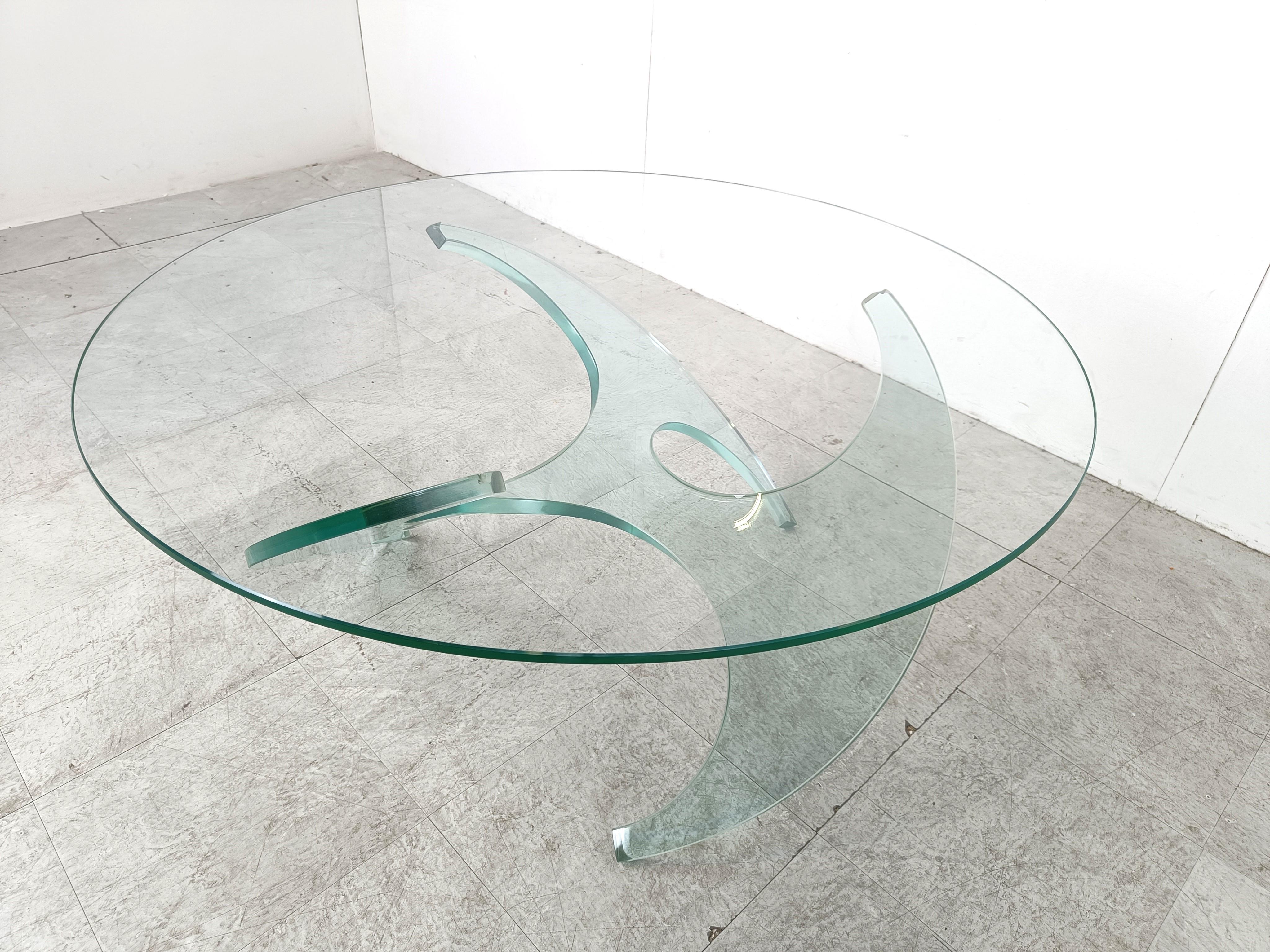 Vintage glass propellor coffee table, 1980s  For Sale 2