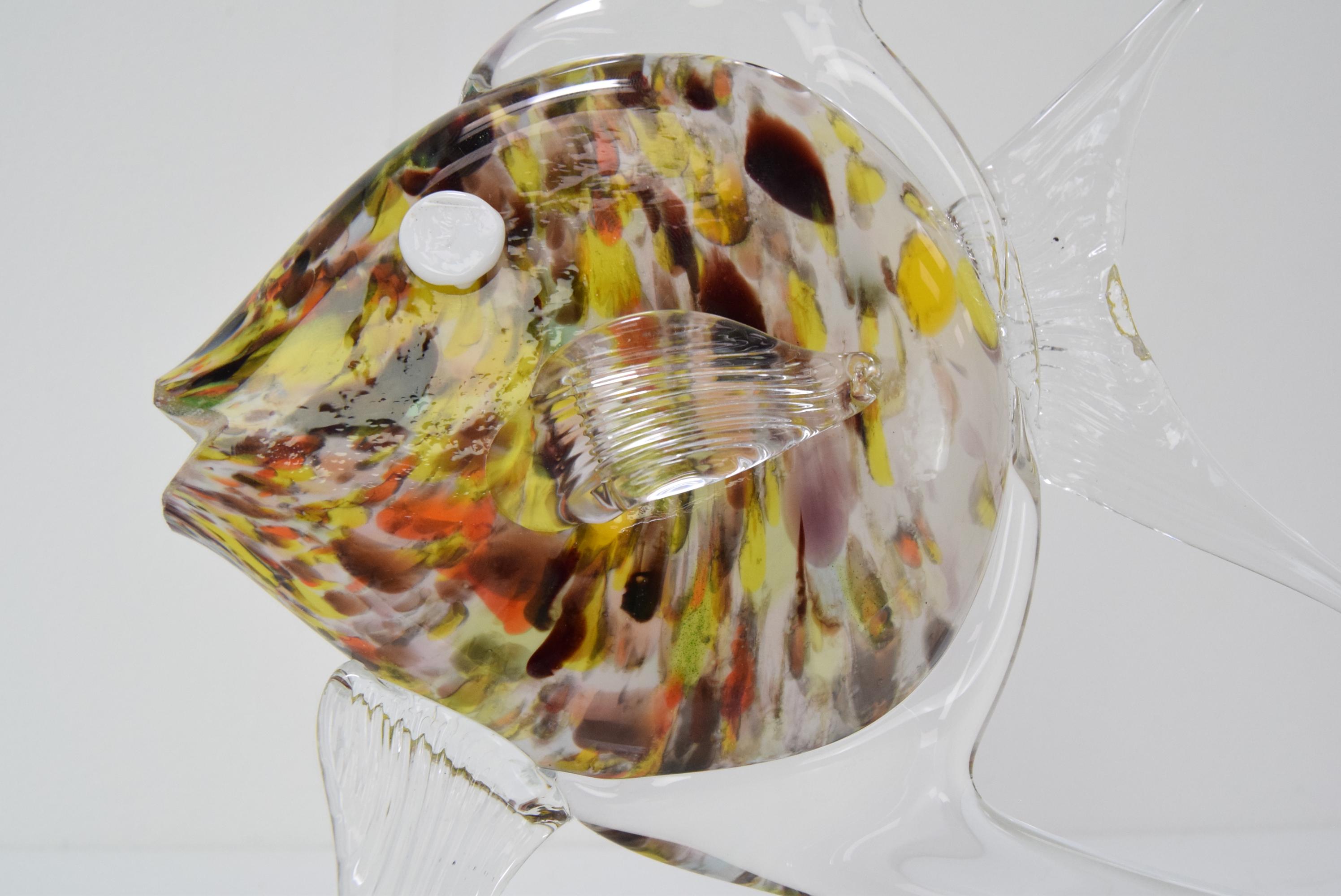 Vintage Glass Scalar/Fish, Glasswork Novy Bor, 1970's.  For Sale 5