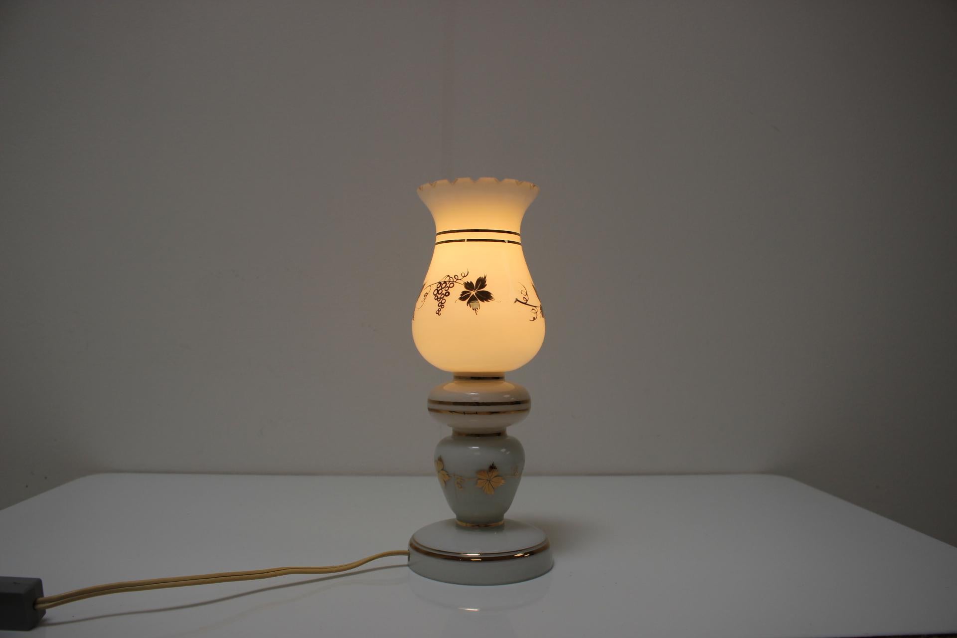 Rare mid-century  table lamp, made in Germany, in the 1980's.
Made of glass.
Fully functional, repolished, cleaned, in original condition, with a few signs of use (shown in the pictures posted).