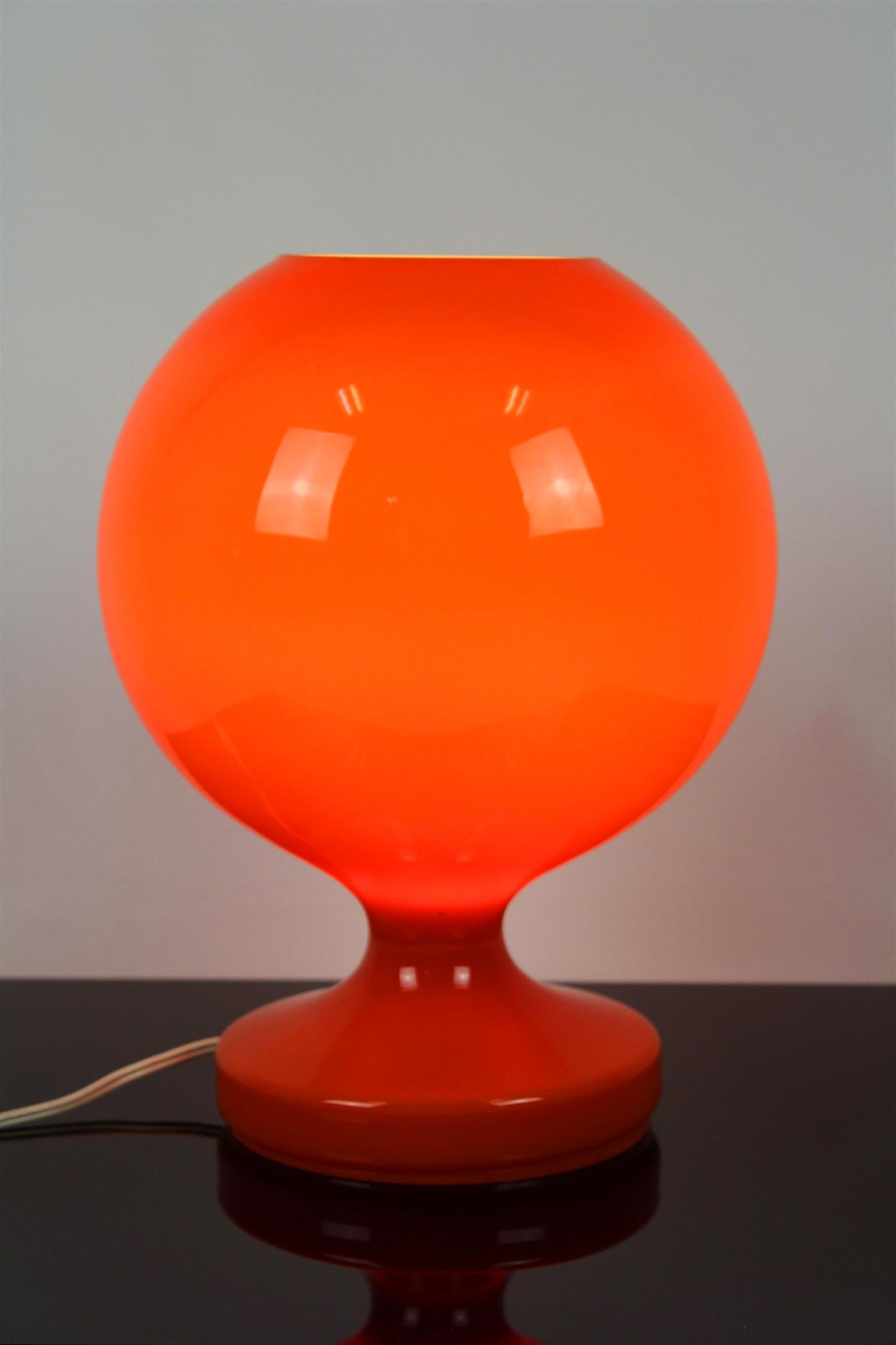 Vintage Glass Table Lamp by Stepan Tabery for OPP Jihlava, 1970s en venta 1