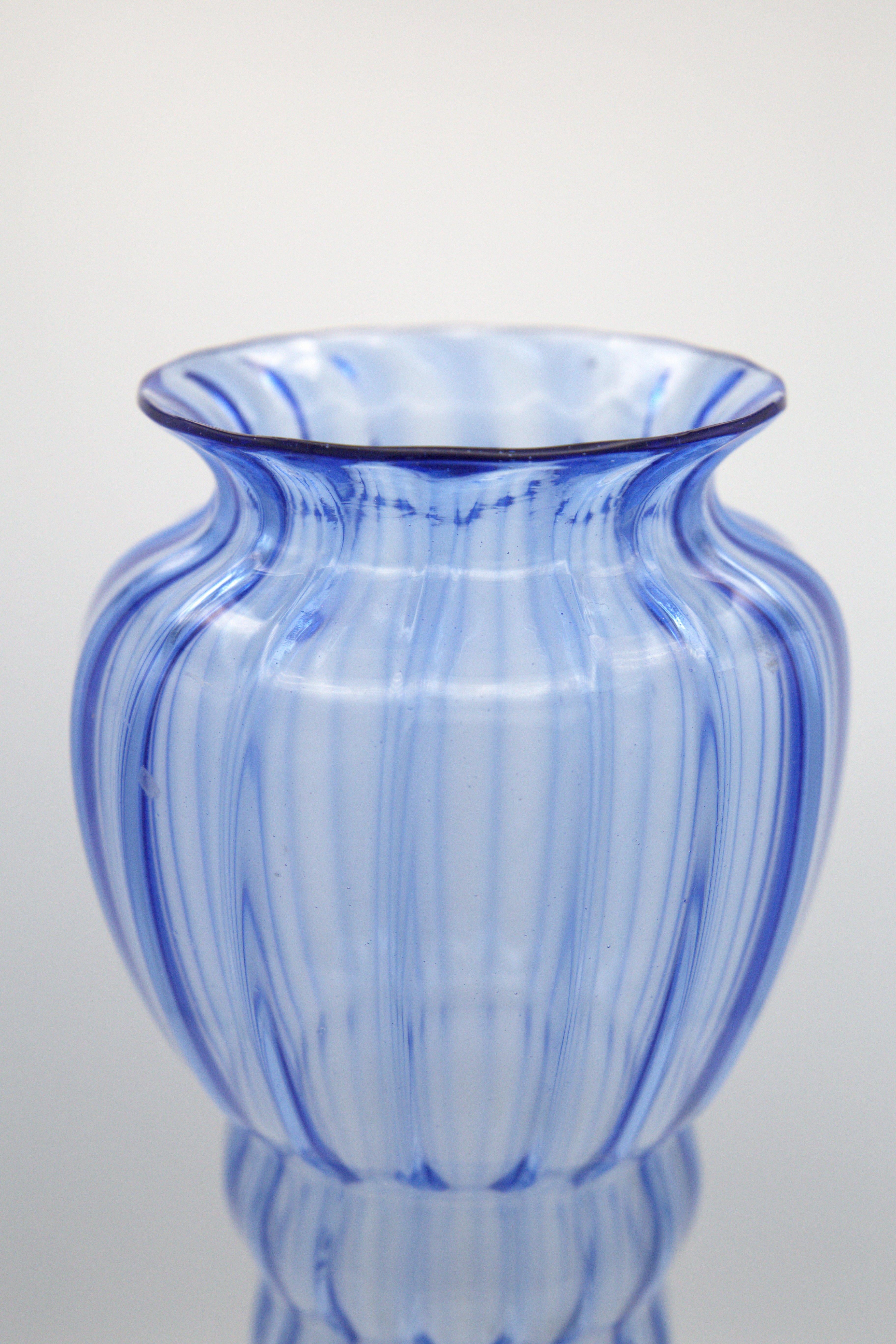 Milieu du XXe siècle Vase en verre vintage de Napoléon Martinuzzi pour Zecchin en vente