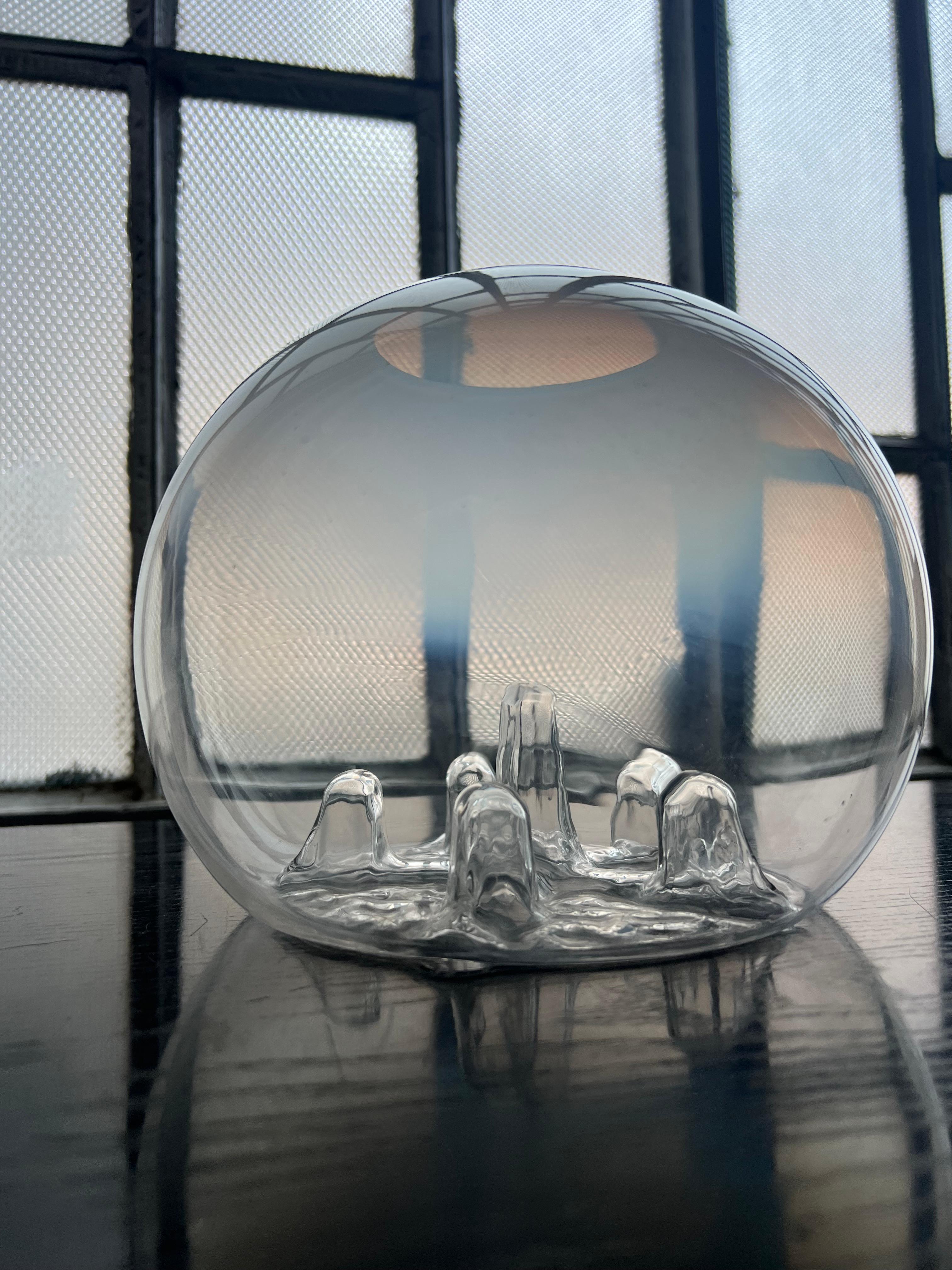 Vase en verre de Murano décoratif, style Toni Zuccheri en vente 2
