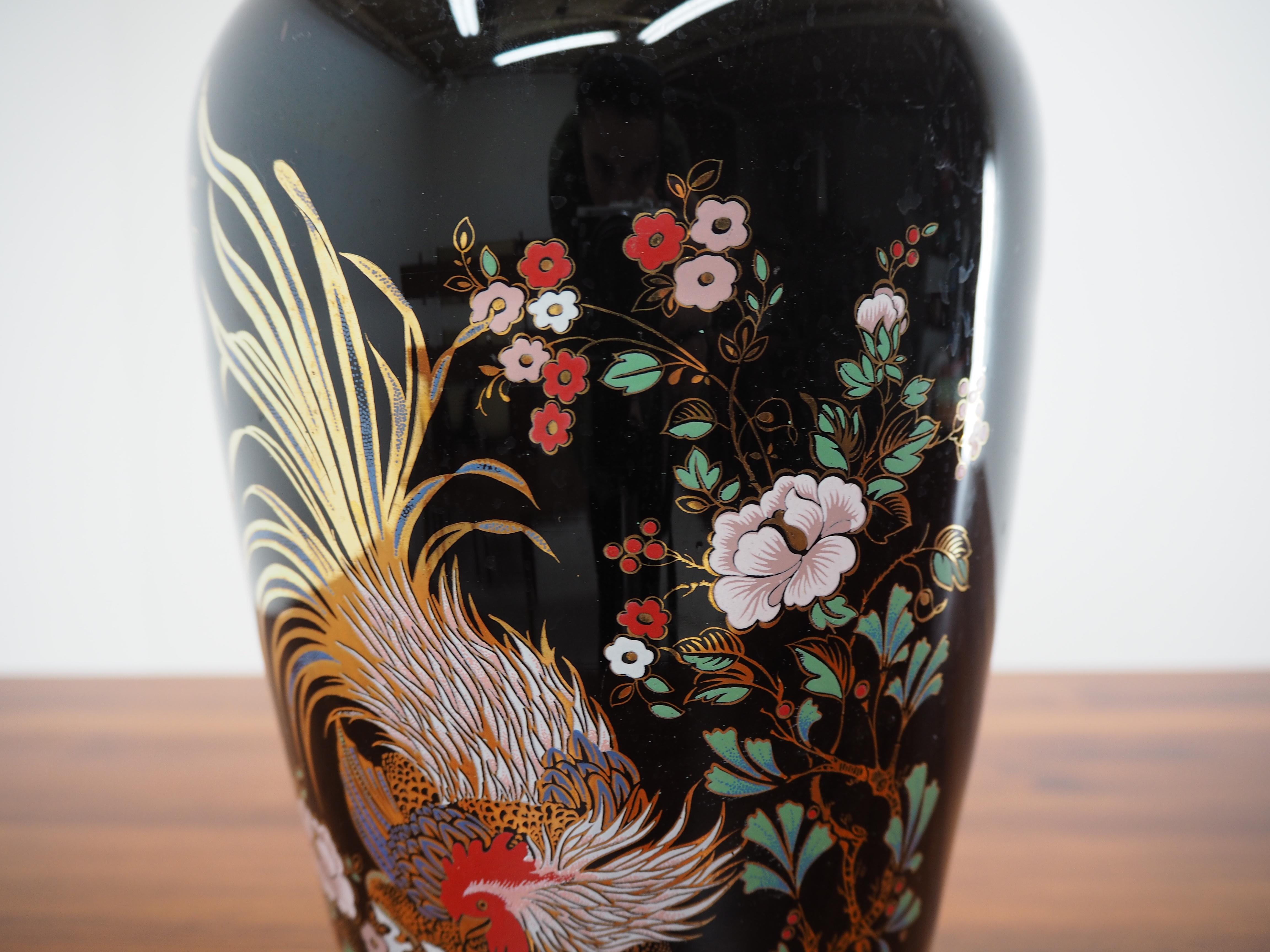 Vintage Glass Vase For Sale 7