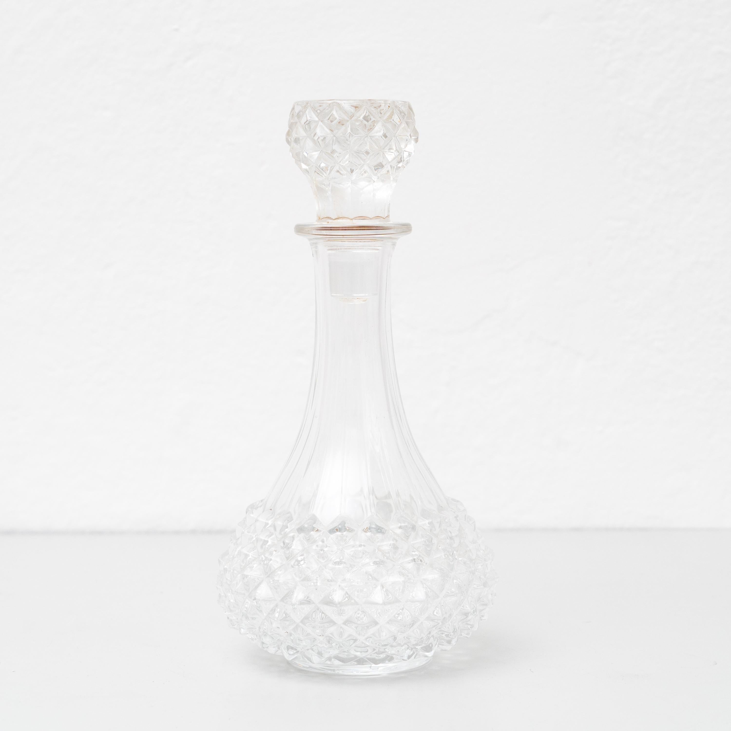 Vaso di vetro d'epoca con cappuccio a diamante, circa 1930 in vendita 6