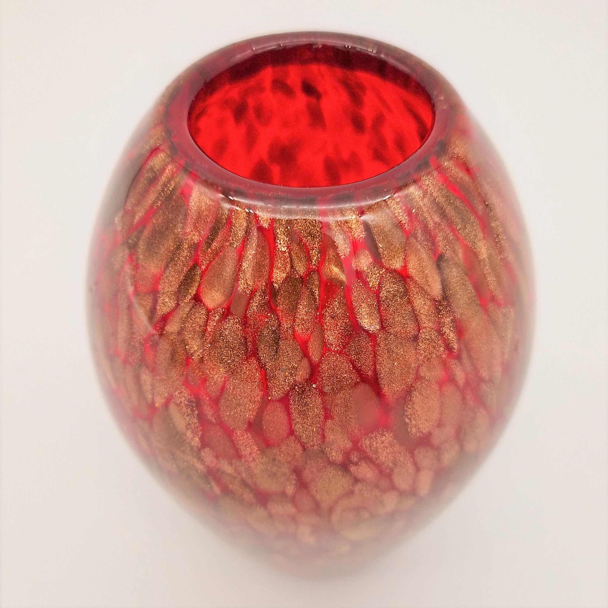 Mid-Century Modern Vintage Glass Vase With Gold Glitter by Murano Italy. 1950 - 1959 For Sale