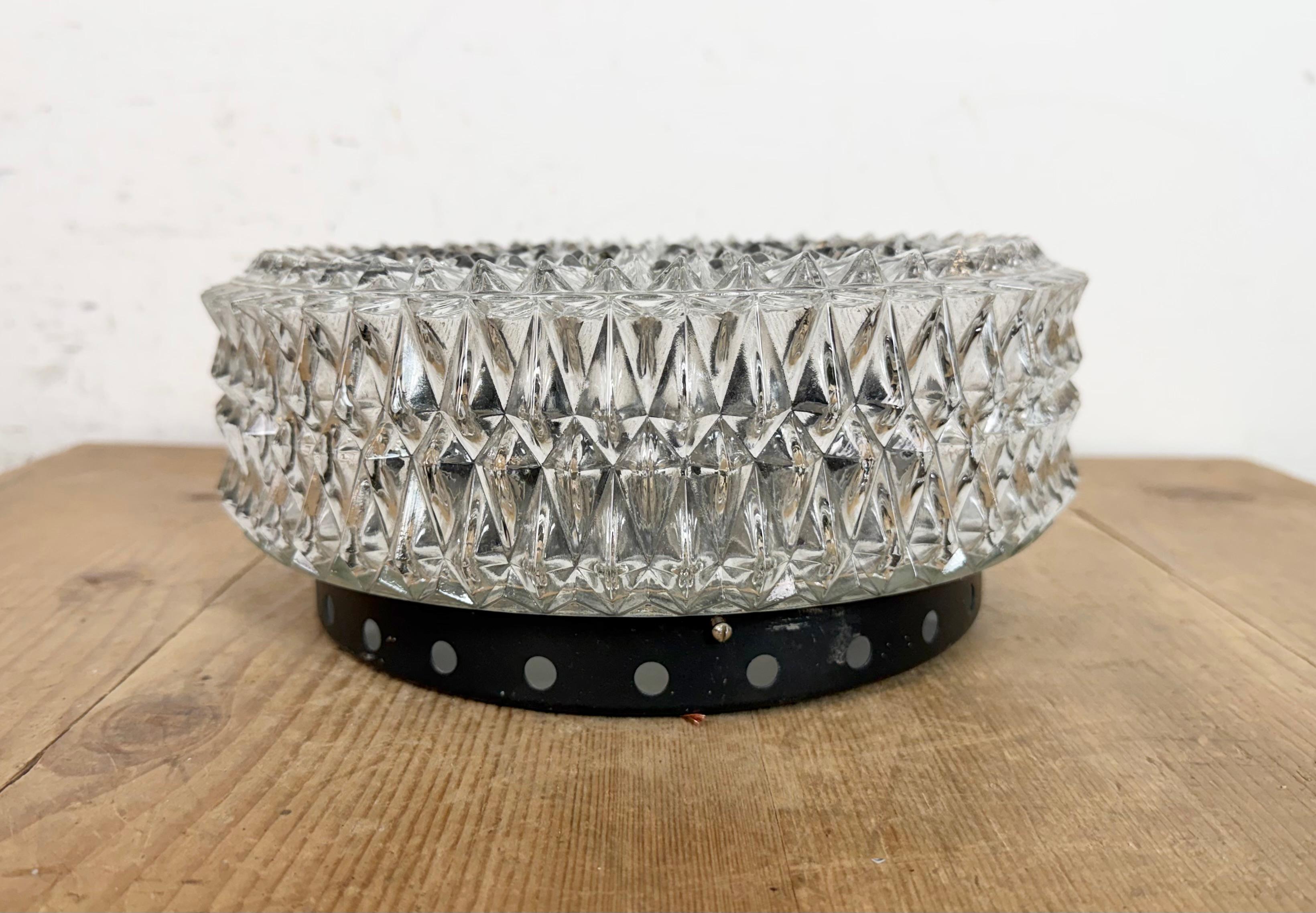 Industriale Lampada da parete o soffitto in vetro vintage di Elektroinstala, anni '70 in vendita