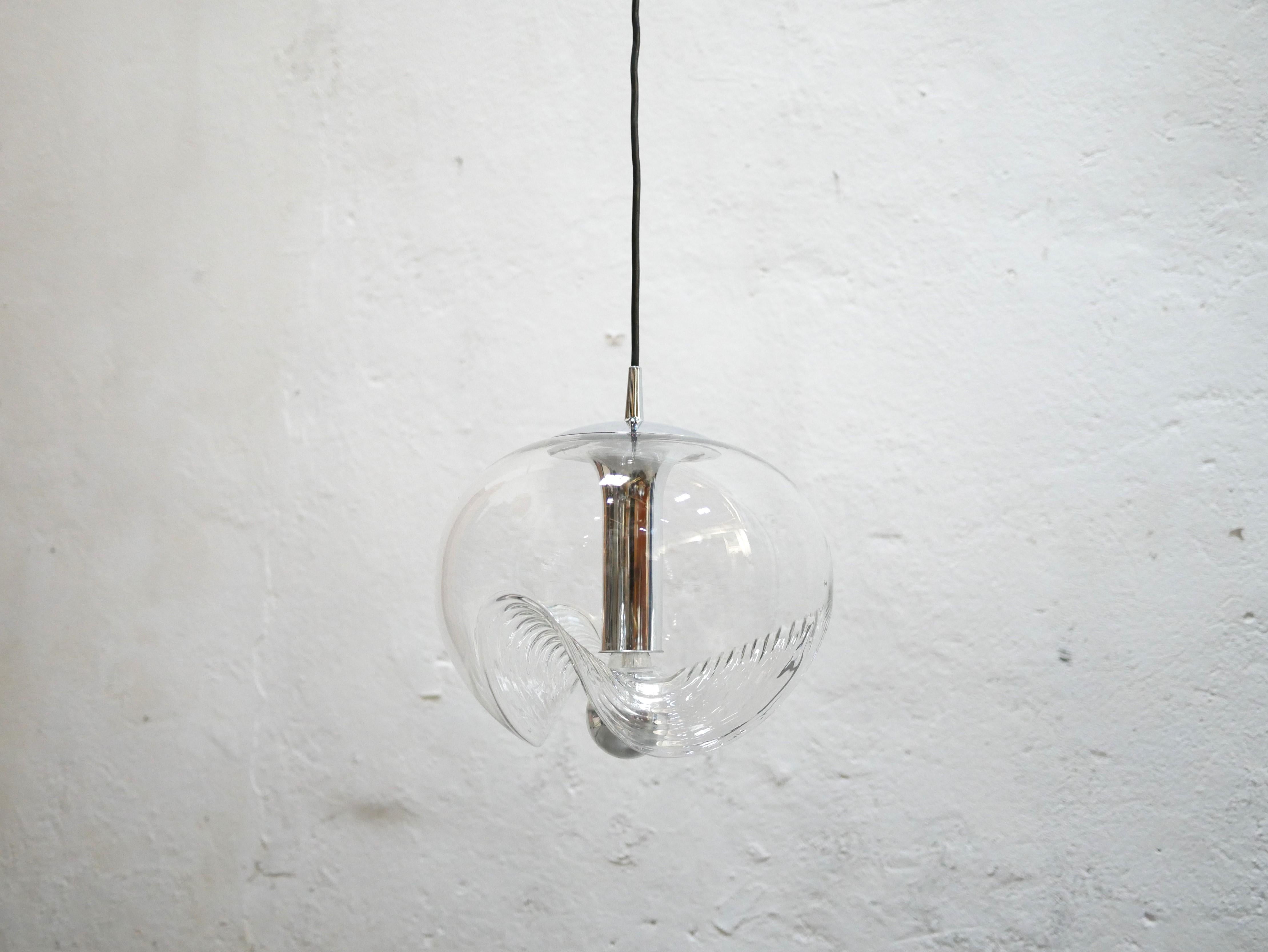 Vintage Glass Wave Pendant Lamp by Koch and Lowy for Peill and Putzler Editions In Good Condition In AIGNAN, FR
