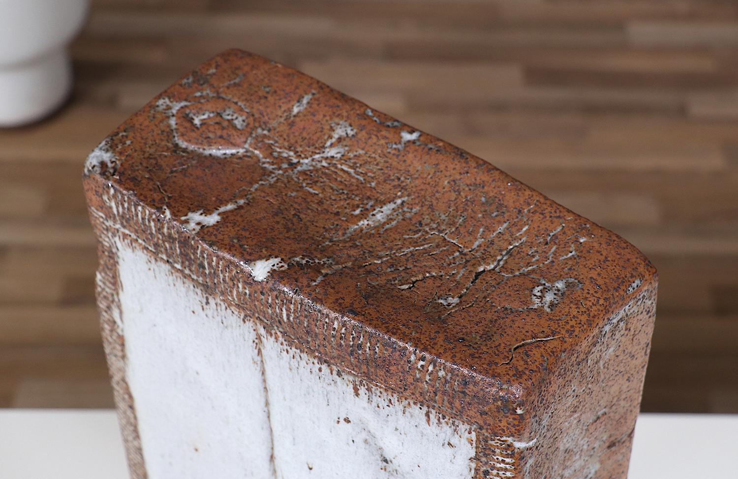 Scultura architettonica in ceramica smaltata vintage Architectural Pottery in vendita 3