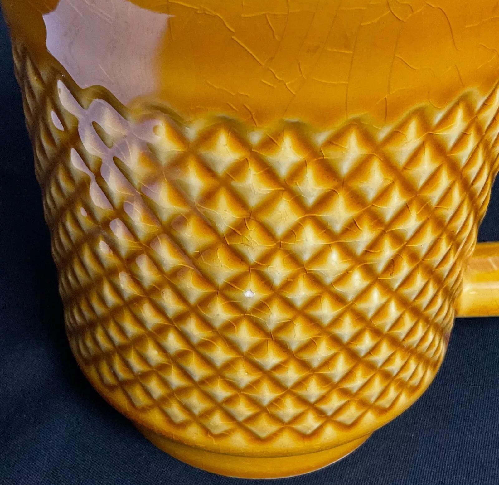 Vintage Glazed Ceramic Pitcher by Digoin Sarreguemines – Crackled Finish - 2Y483 In Fair Condition For Sale In Bordeaux, FR