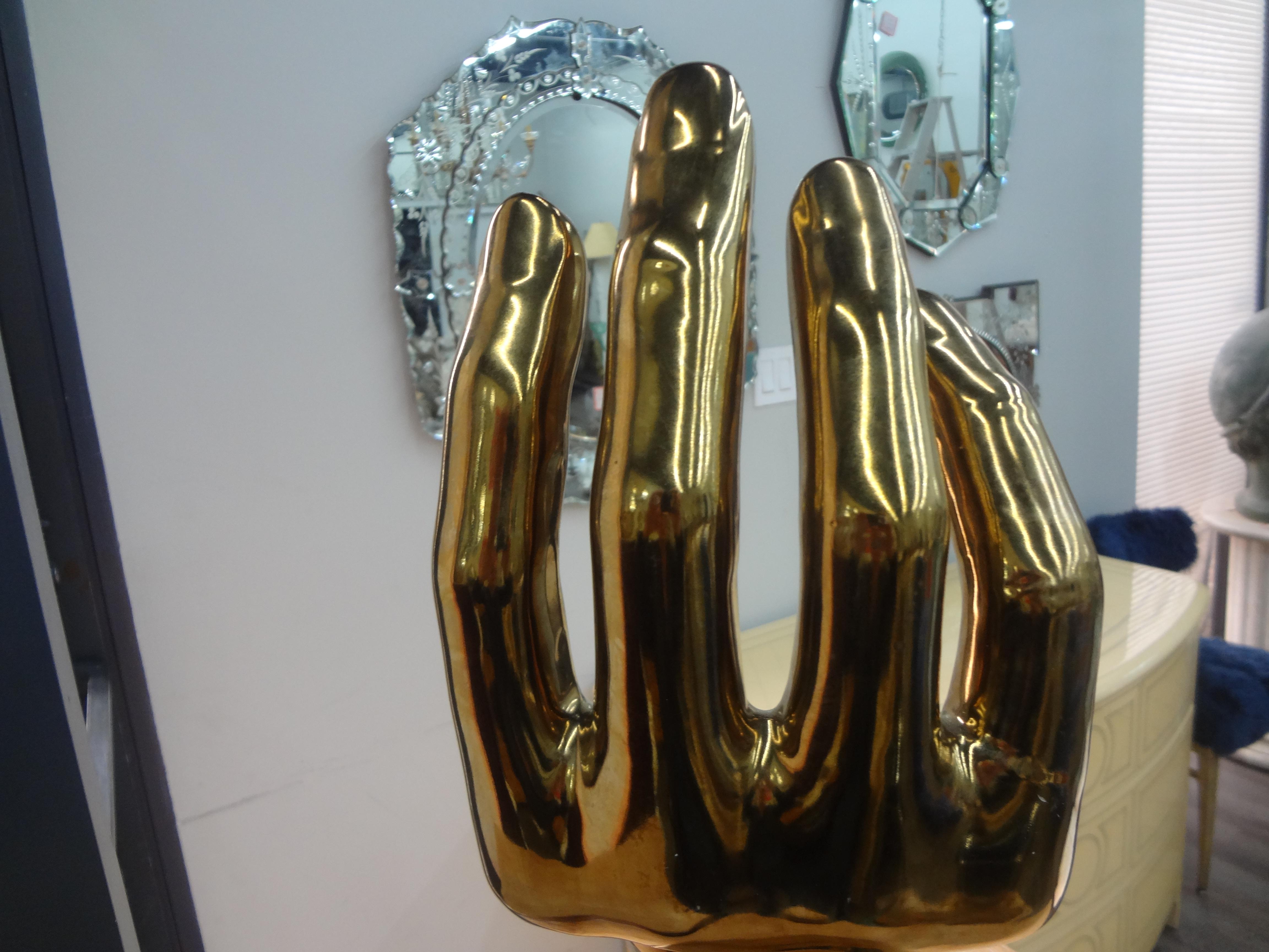 Sculpture vintage en céramique émaillée et dorée à la main en vente 3