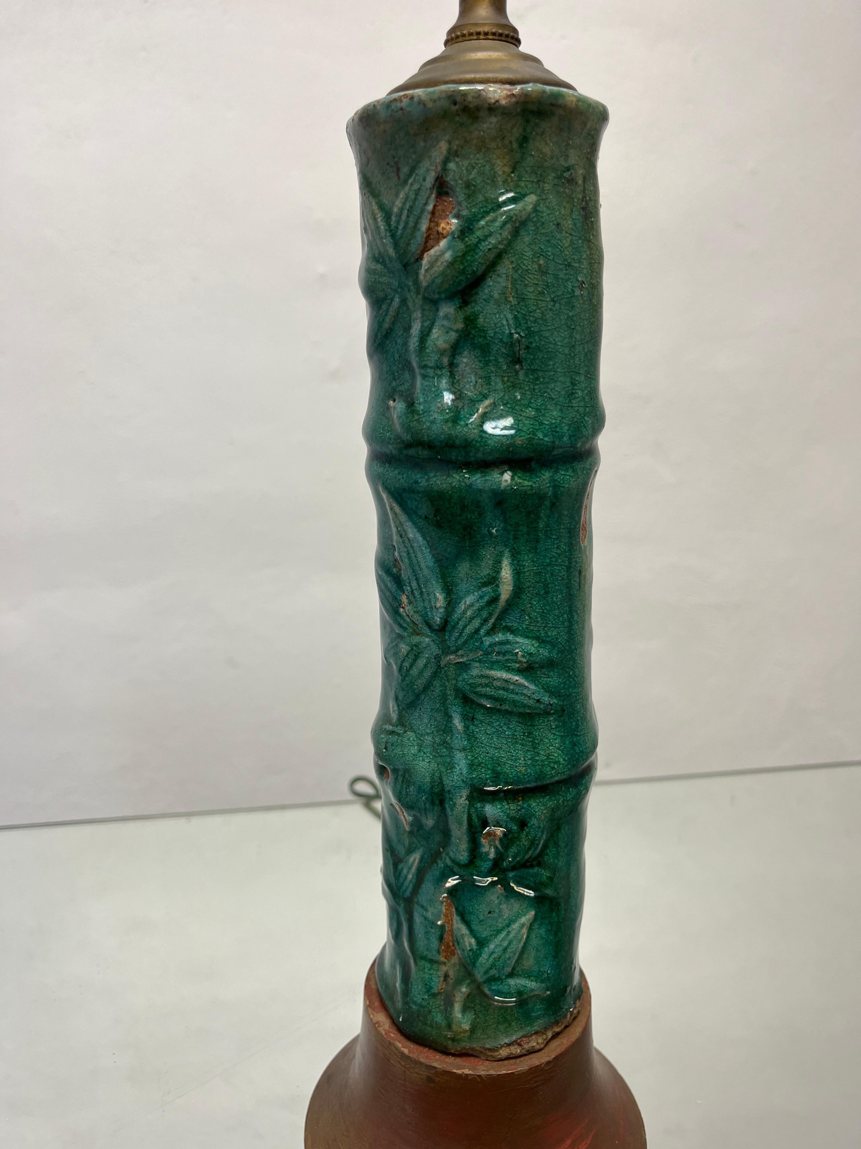Lampe vintage en poterie émaillée bambou Bon état - En vente à W Allenhurst, NJ