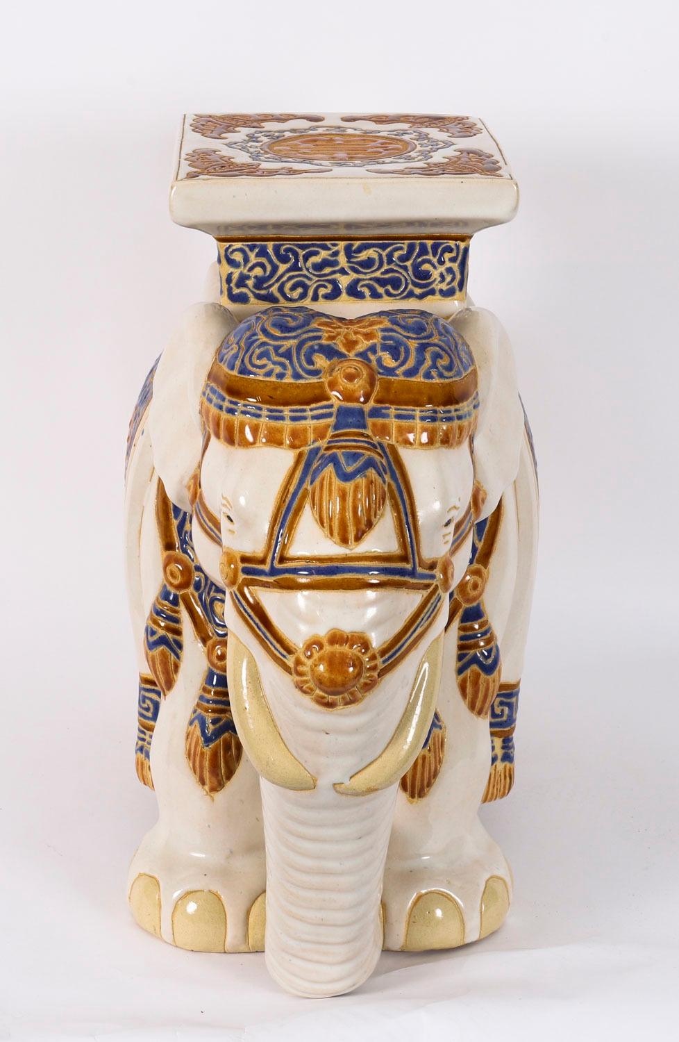 Vintage glasierte Keramik Elefant Garten Sitz / Stand Mitte des 20. im Angebot 7