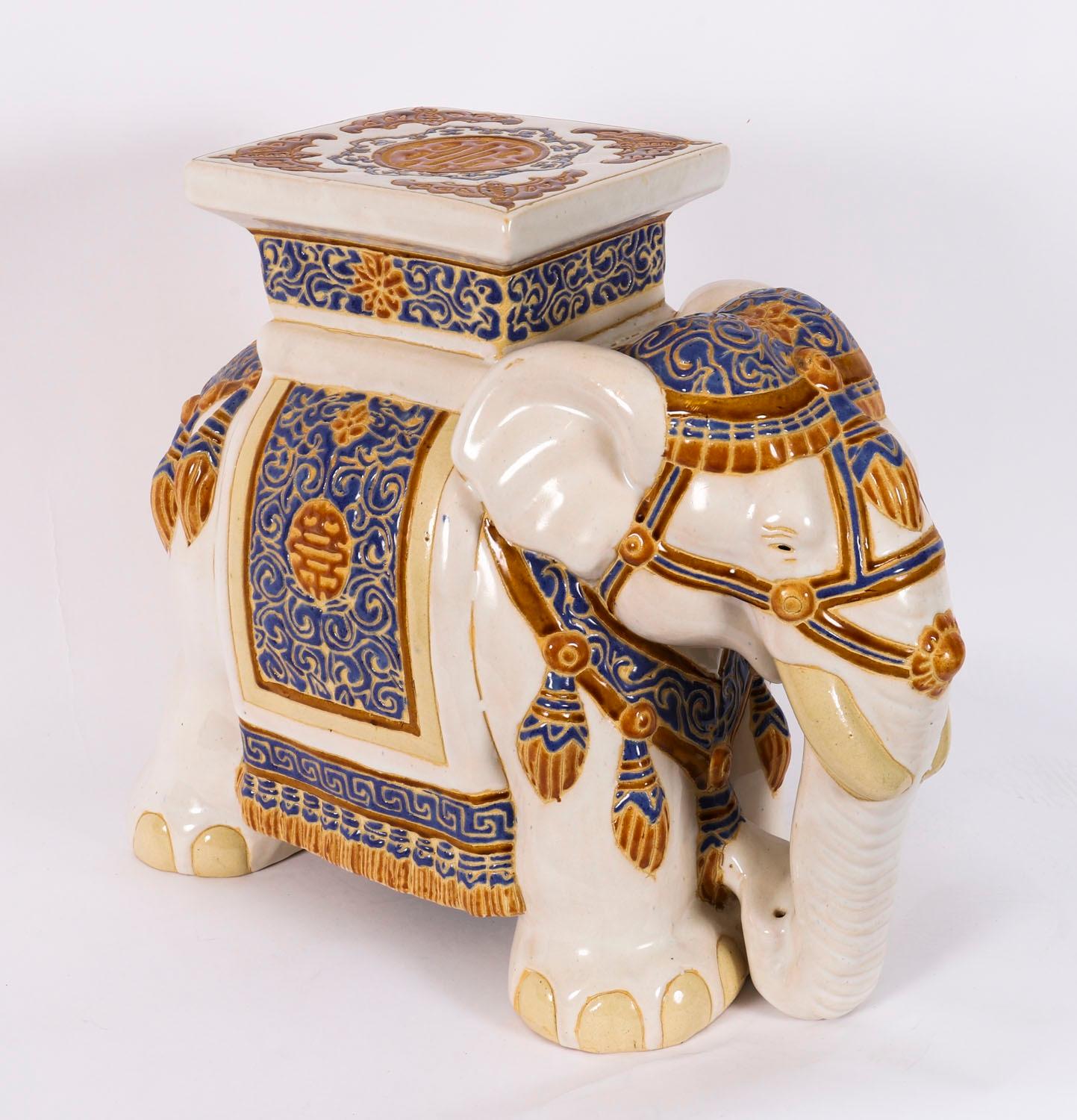 Vintage glasierte Keramik Elefant Garten Sitz / Stand Mitte des 20. im Angebot 9