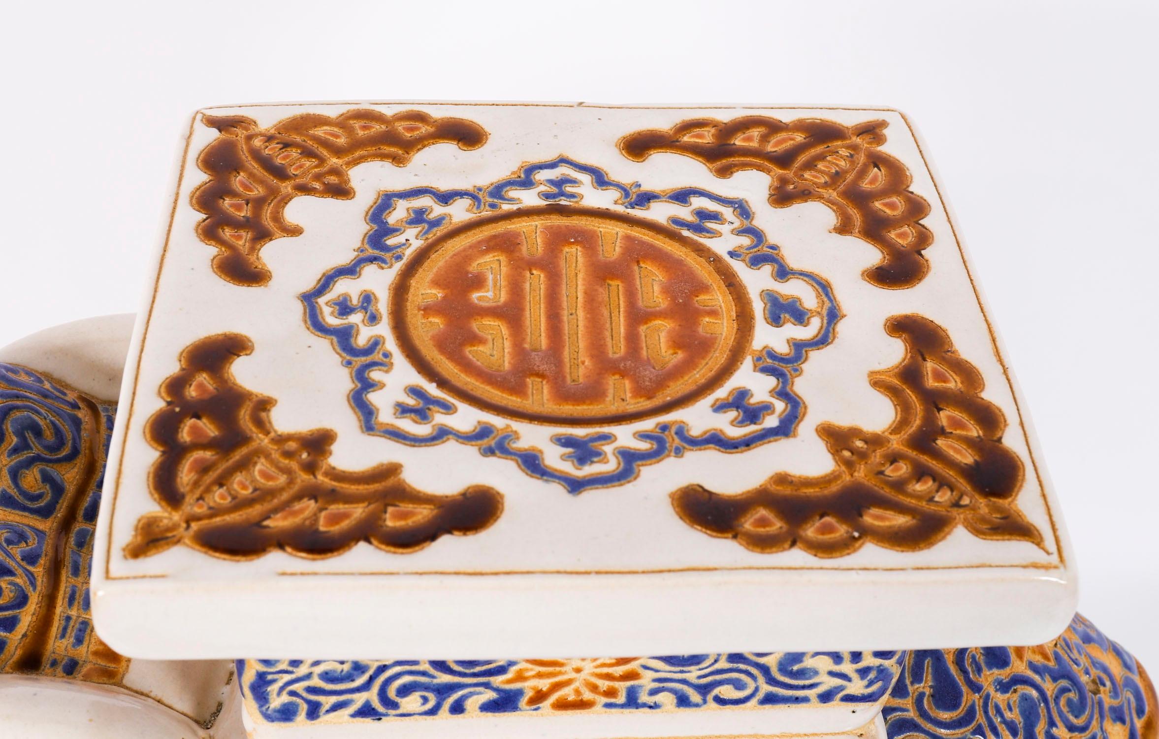 Vintage glasierte Keramik Elefant Garten Sitz / Stand Mitte des 20. (20. Jahrhundert) im Angebot