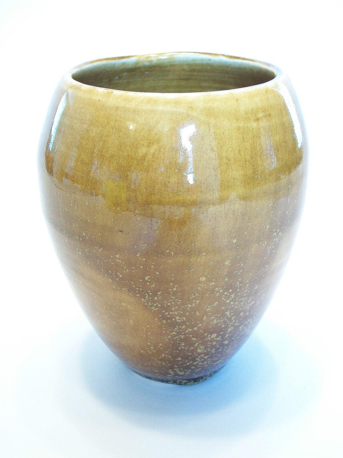 Canadian Vintage Glazed/Thrown Studio Pottery Vase - Signed - Canada - Late 20th Century For Sale