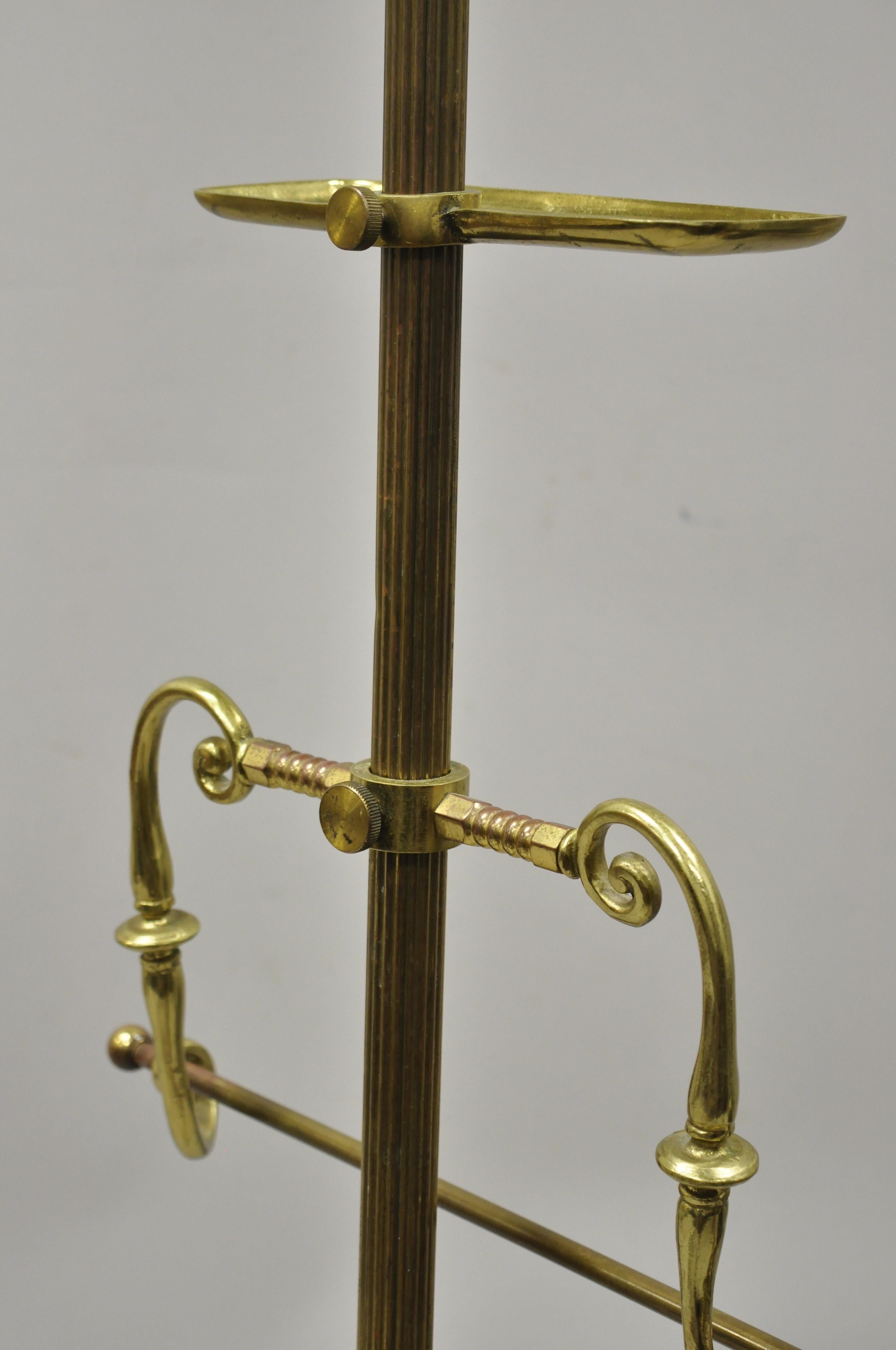 Vintage Glo-Mar Brass Cannonball Art Deco Gentlemans Suit Clothing Valet Stand In Good Condition In Philadelphia, PA
