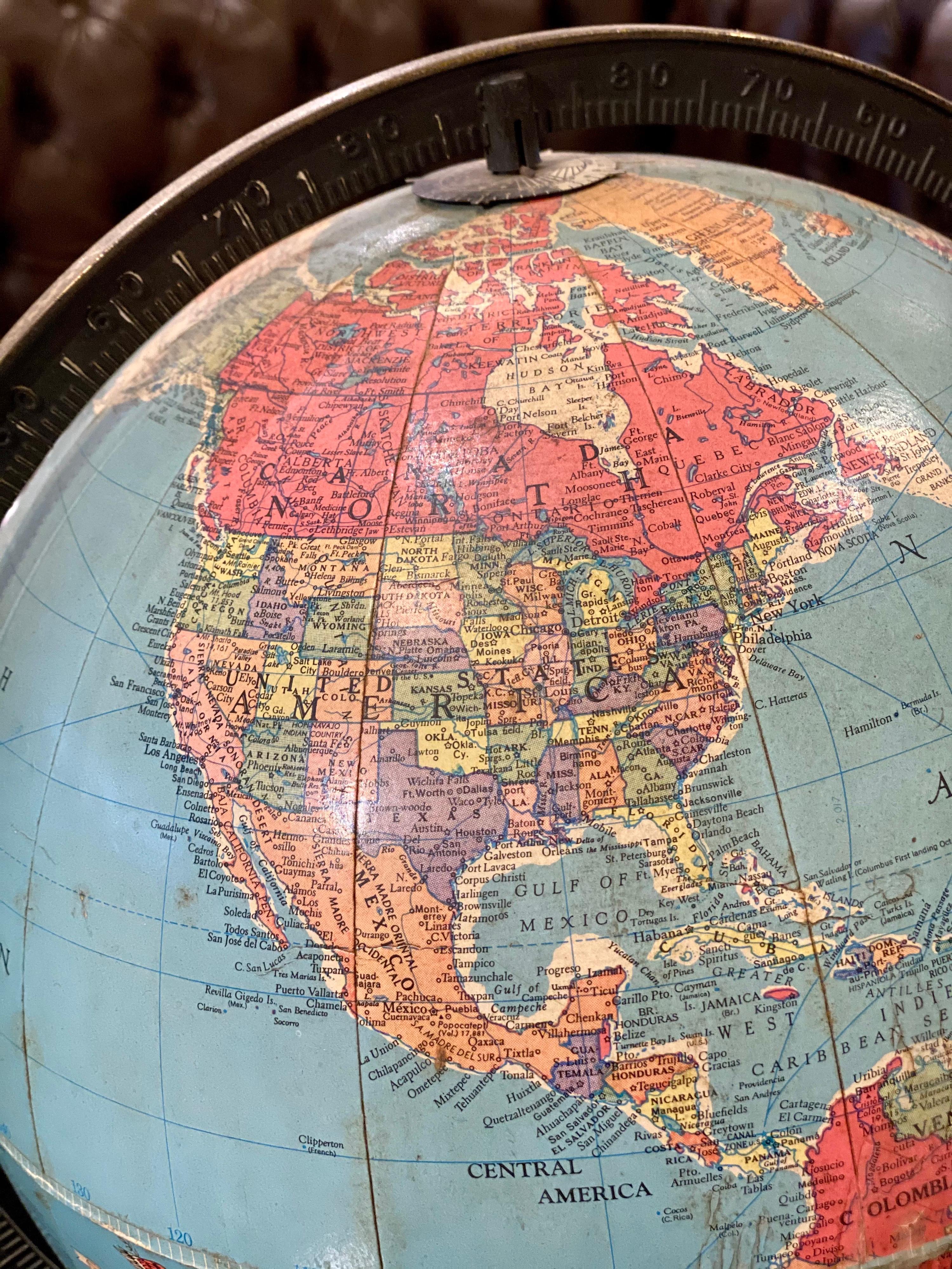 Globe terrestre vintage

Taille : 18