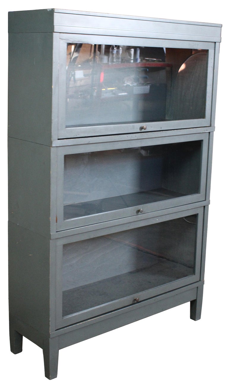 Vintage Globe Wernicke Seal Gray Painted Oak Barrister Lawyers